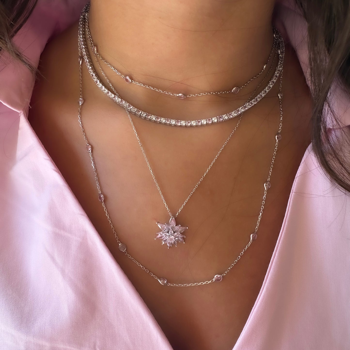 Pembe Lotus Kolye