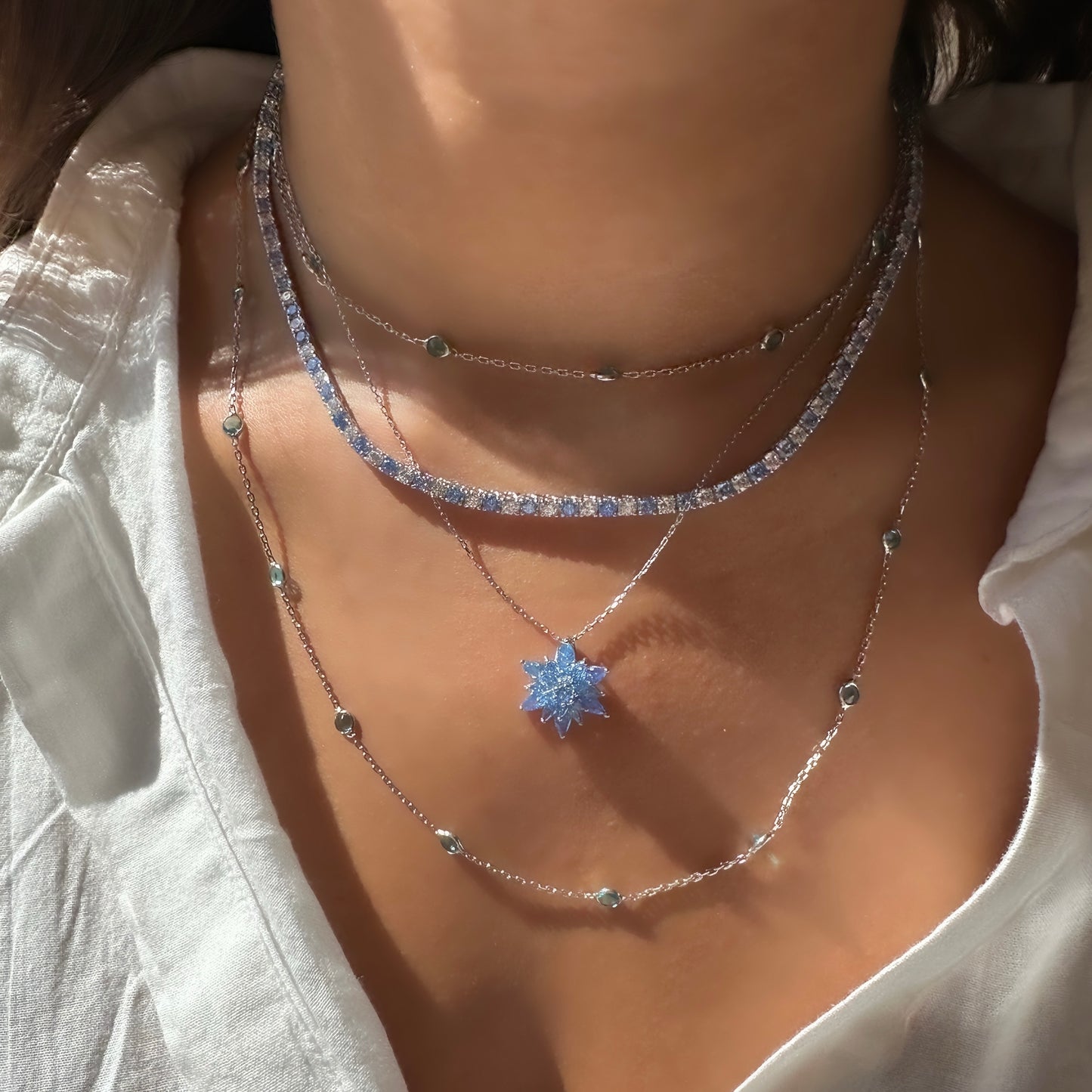 Aqua Lotus Kolye
