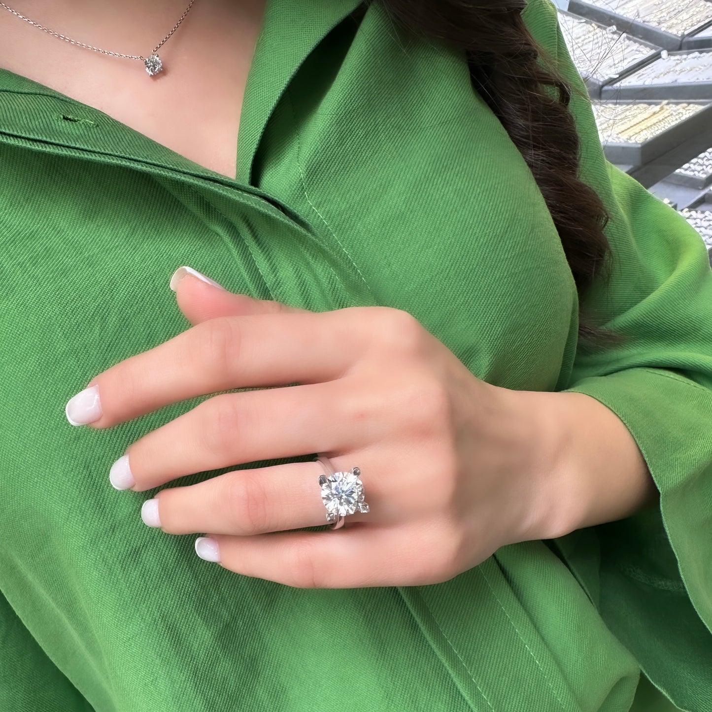Dört Karat G-Color Tektaş Yüzük