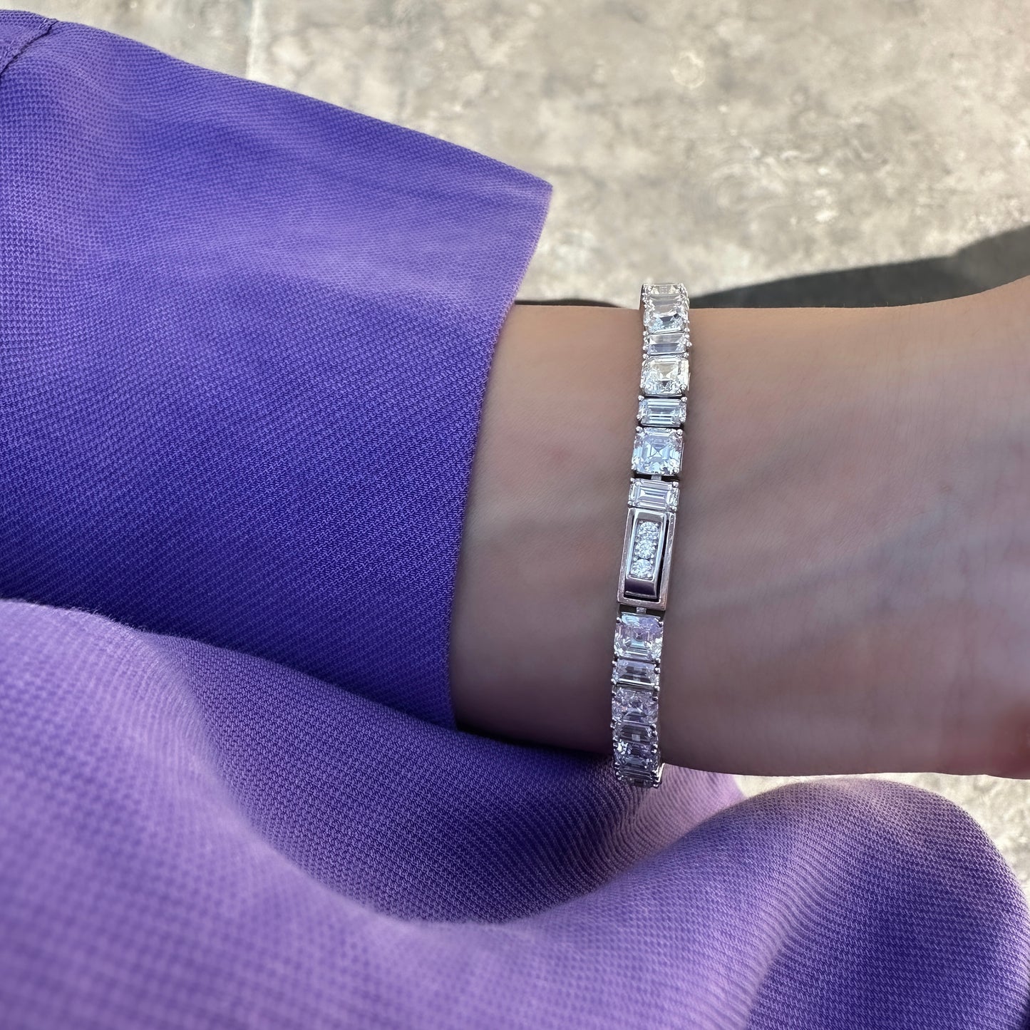 Kare Baget Yanları G-Color Taşlı Bileklik