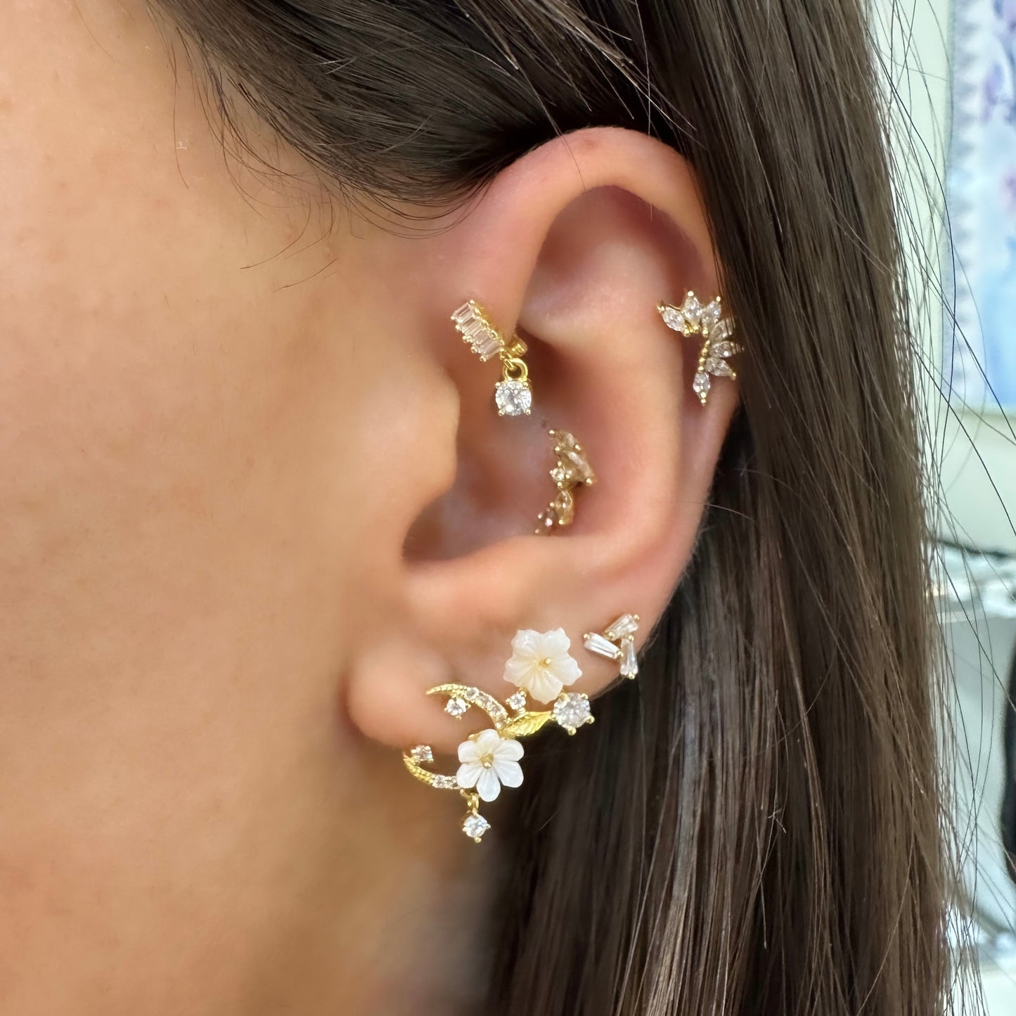 Flower Mother of Pearl Earrings