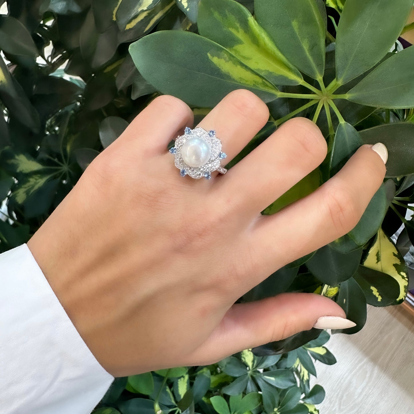 Blue Stone Pearl Ring