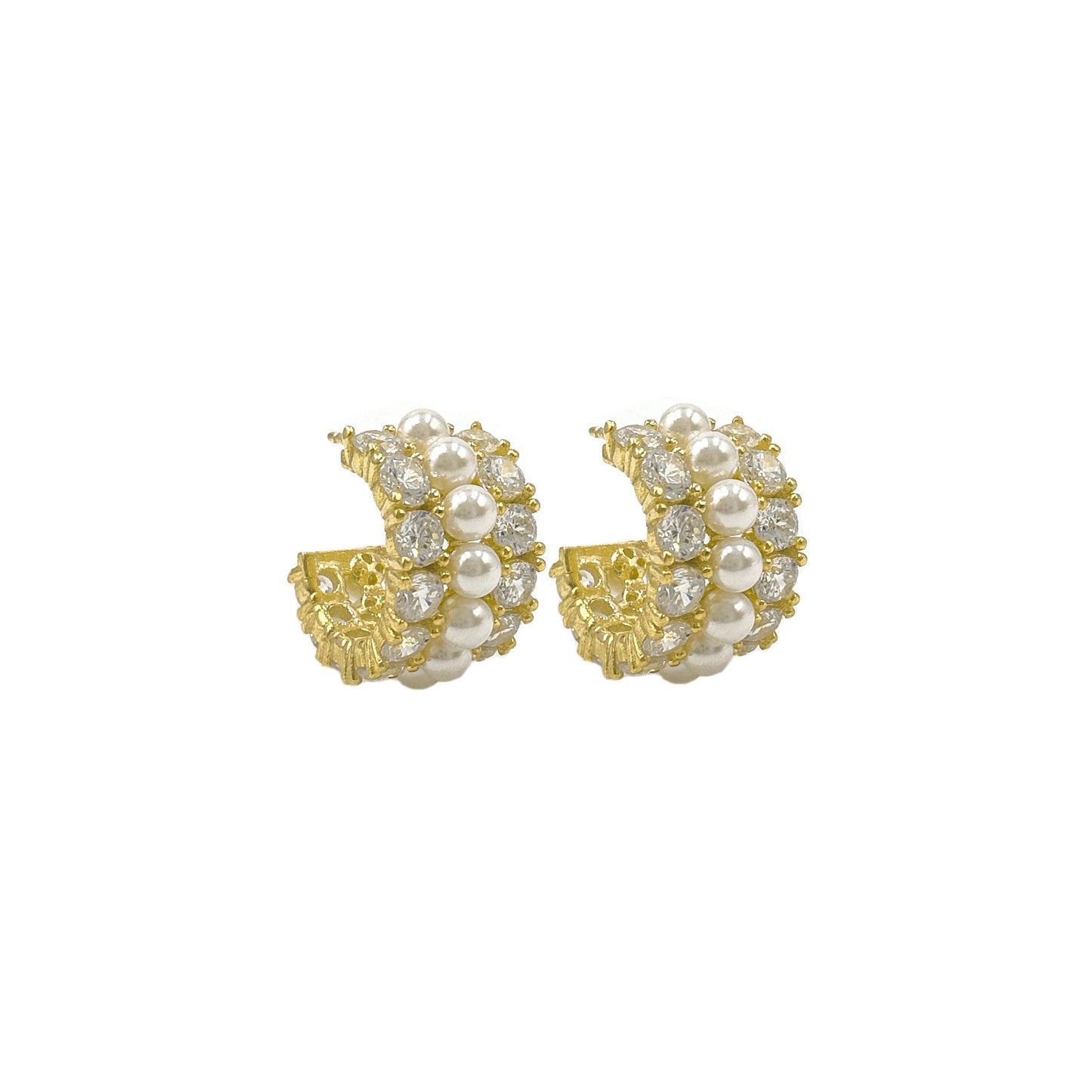 Pearl Vintage Earring