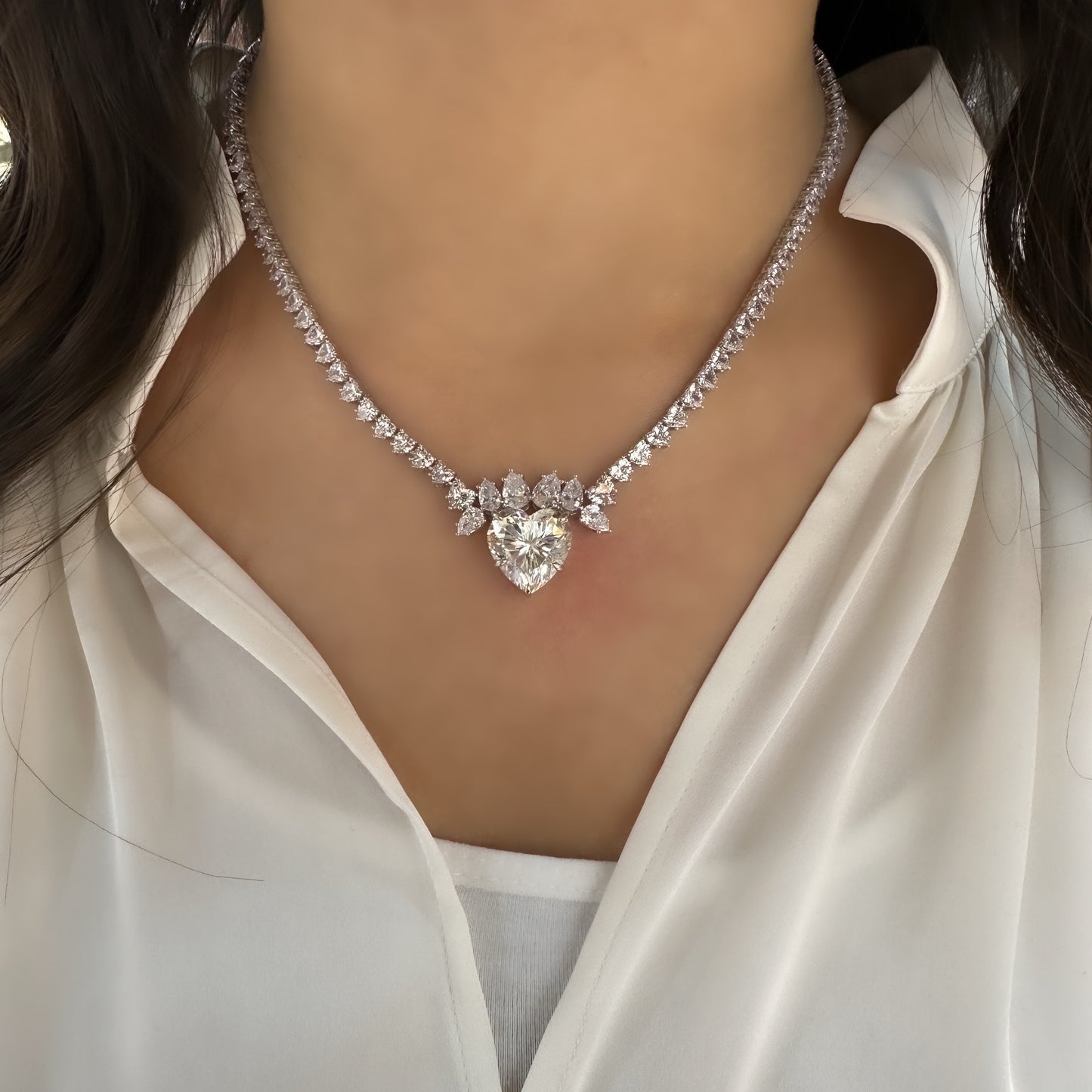 Moissanite Heart Detail Necklace