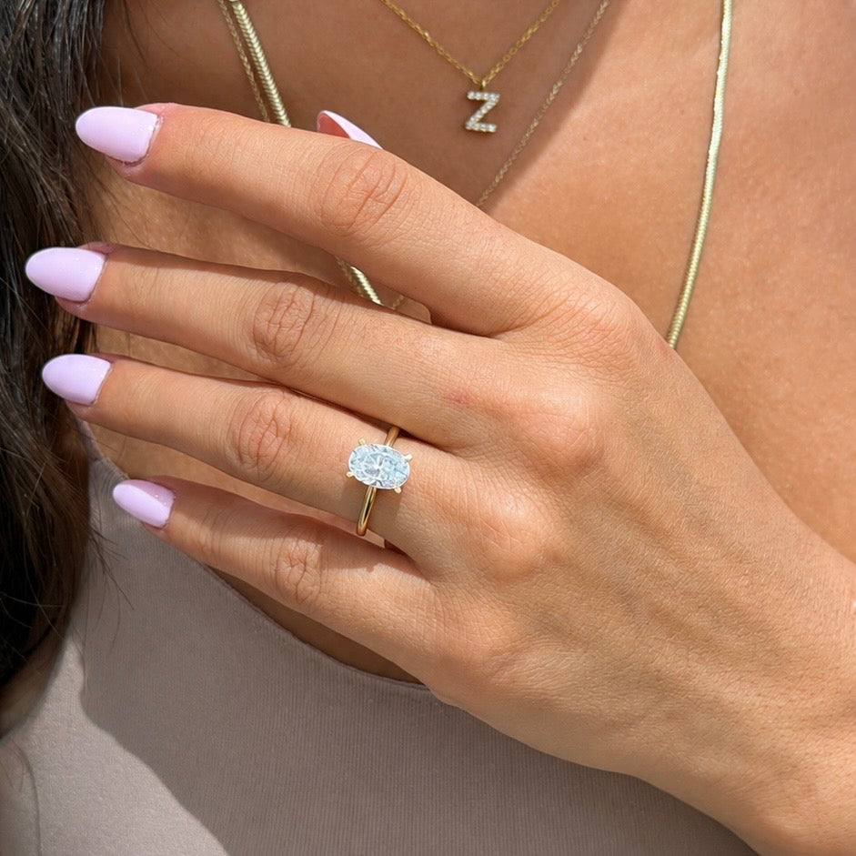 14K İki Karat Mozanit Oval Yüzük