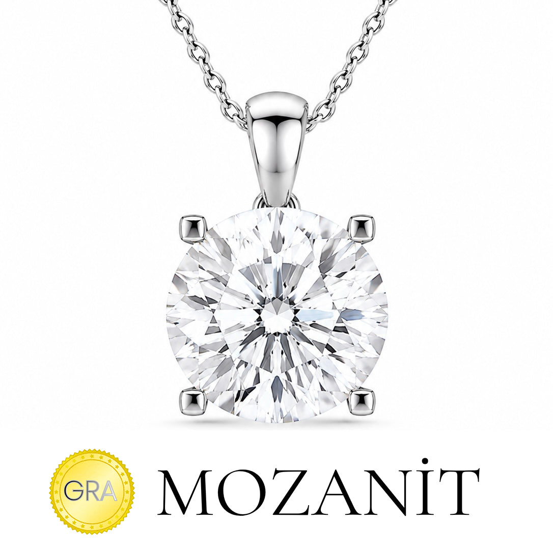Mozanit İki Karat Tektaş Kolye