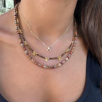 Yuvarlak Plaka Detaylı Kahverengi Doğal Taş Kolye