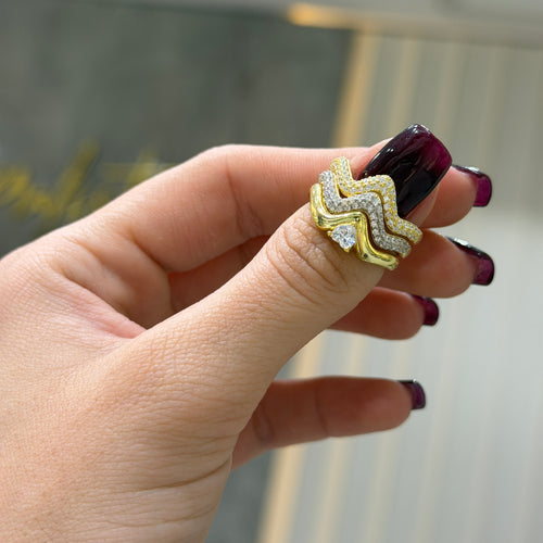 Carla Zig Zag Taş Detaylı Yüzük