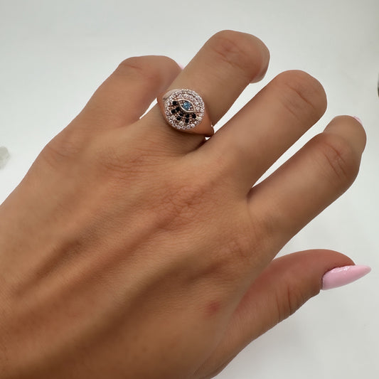 Stone eye model ring