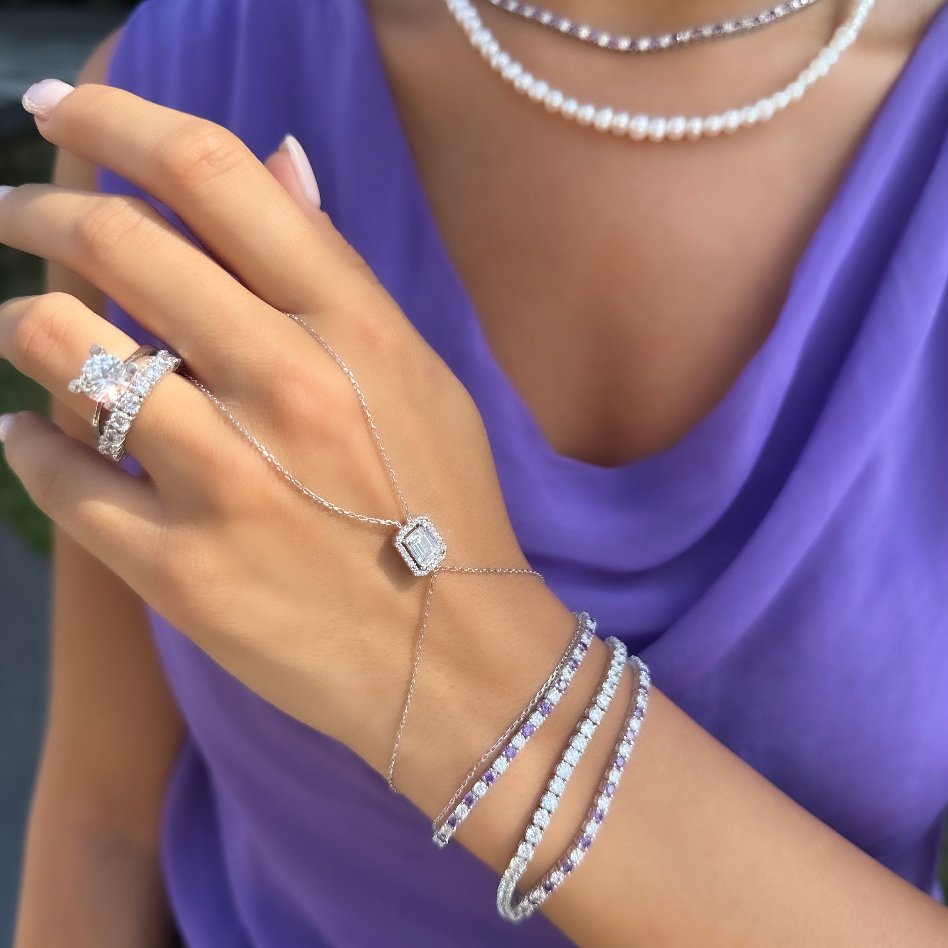 Baget Taşlı Şahmeran