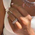 Çiçek Model Sallantılı Taşlı Gece Seti