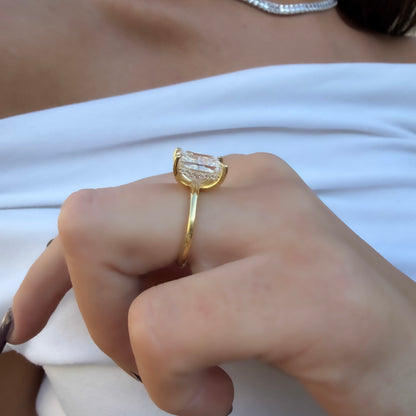 Taşlı Montür Radiant Baget G-Color Yüzük