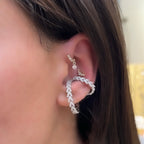 Ok Taşlı Kıkırdak Küpesi