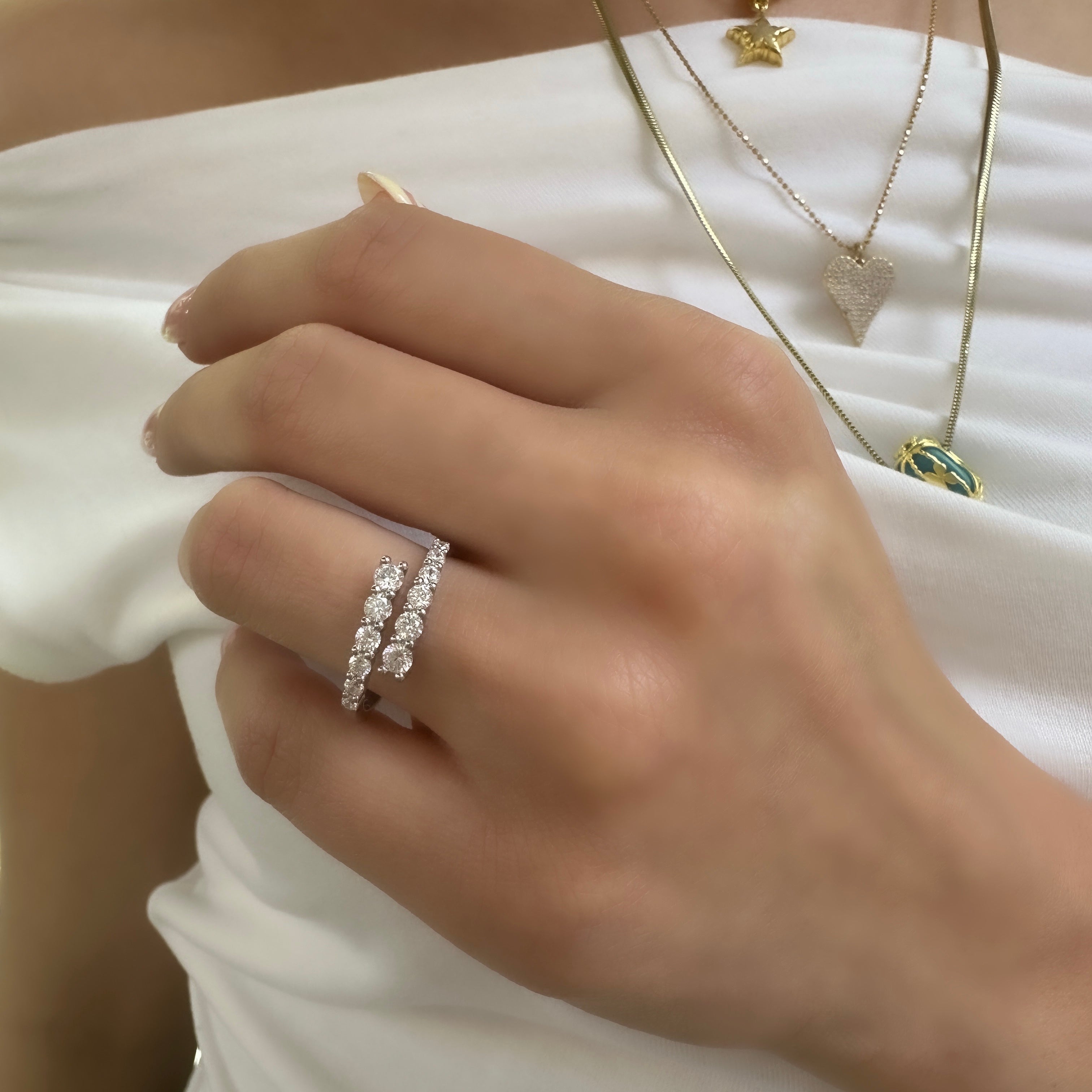 Ivy Minimal Taşlı Yüzük