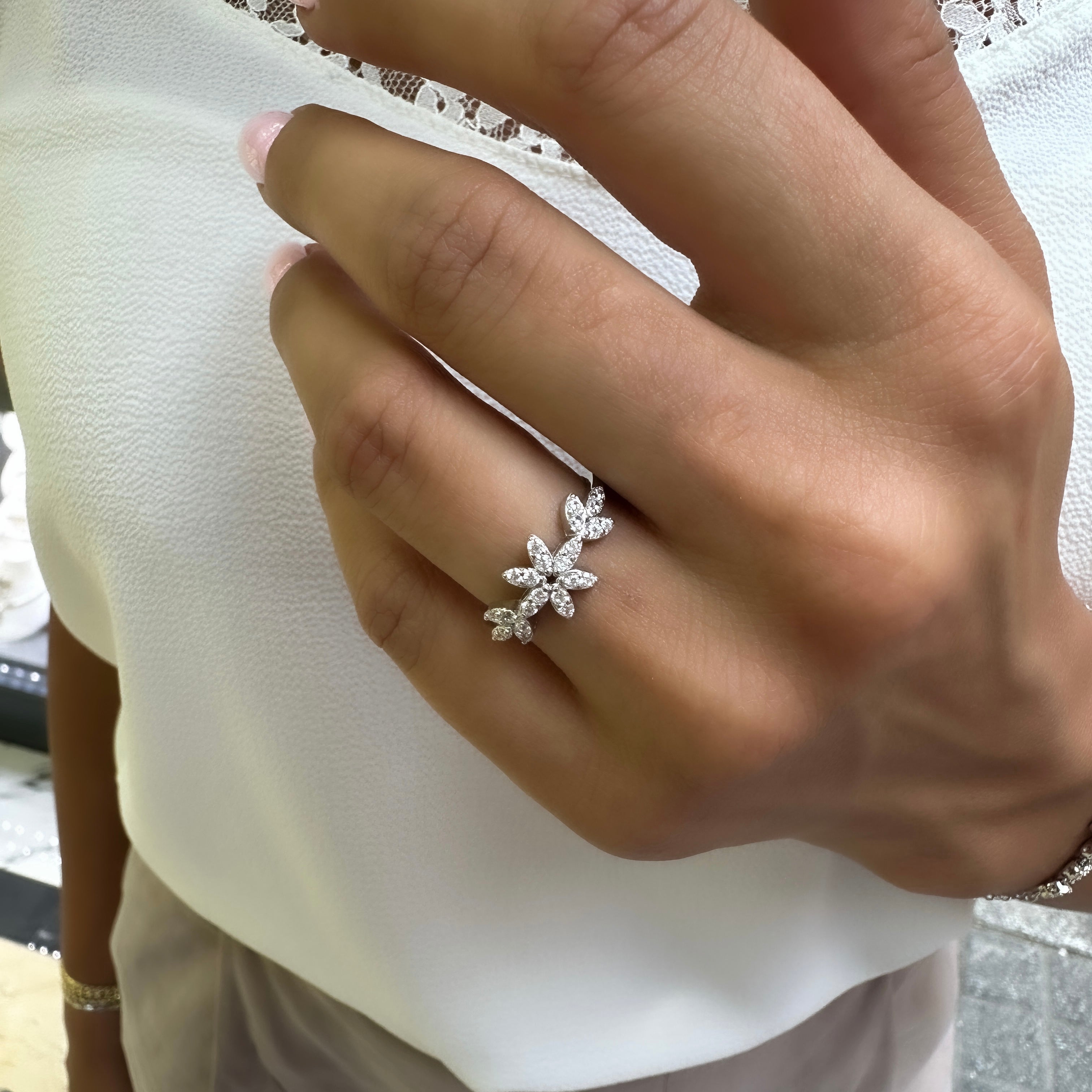 Çiçek Tasarım Gece Seti