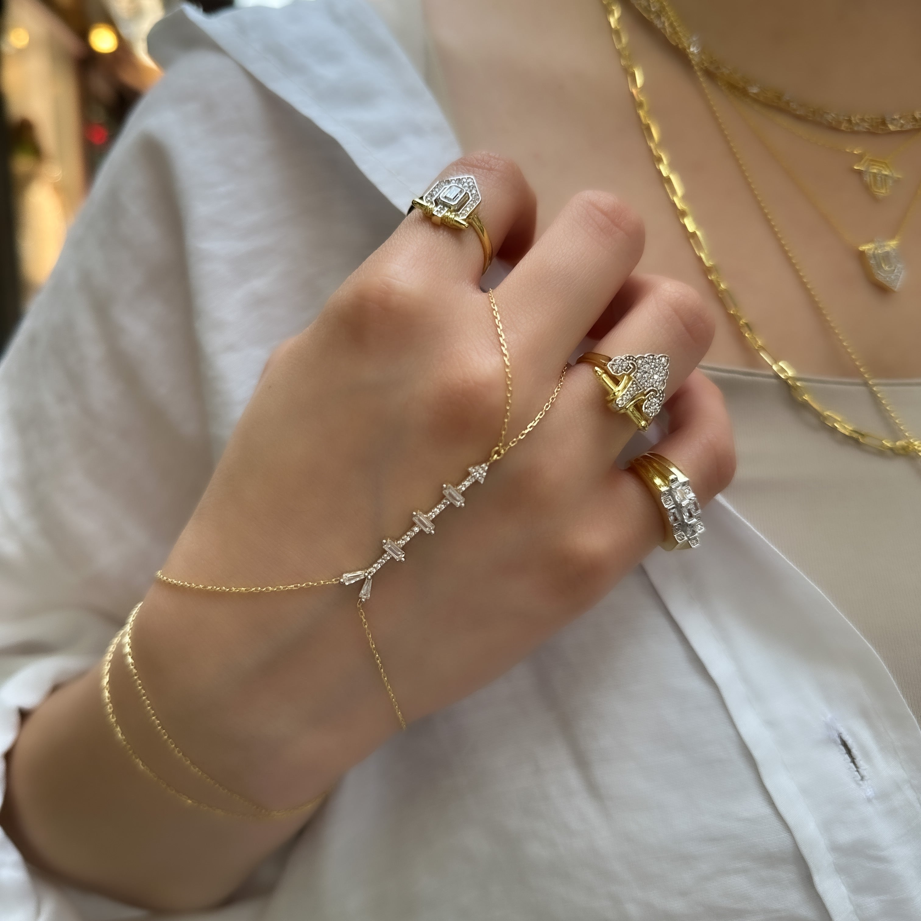 Taşlı Şekilli Şahmeran