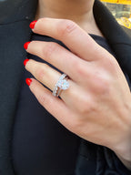 1.75 Karat Mozanit Oval Yüzük