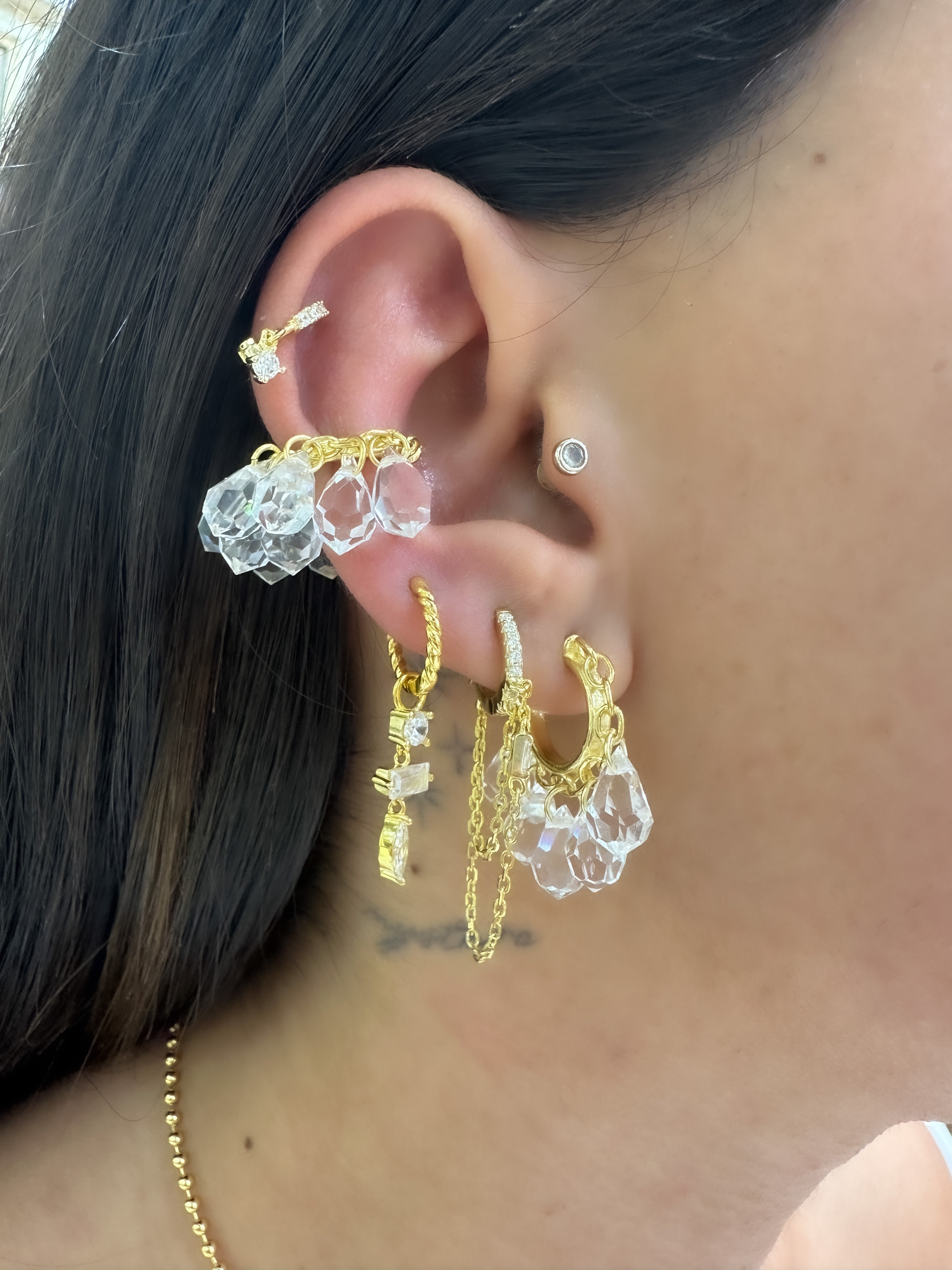 Sallantılı Damla Küpe