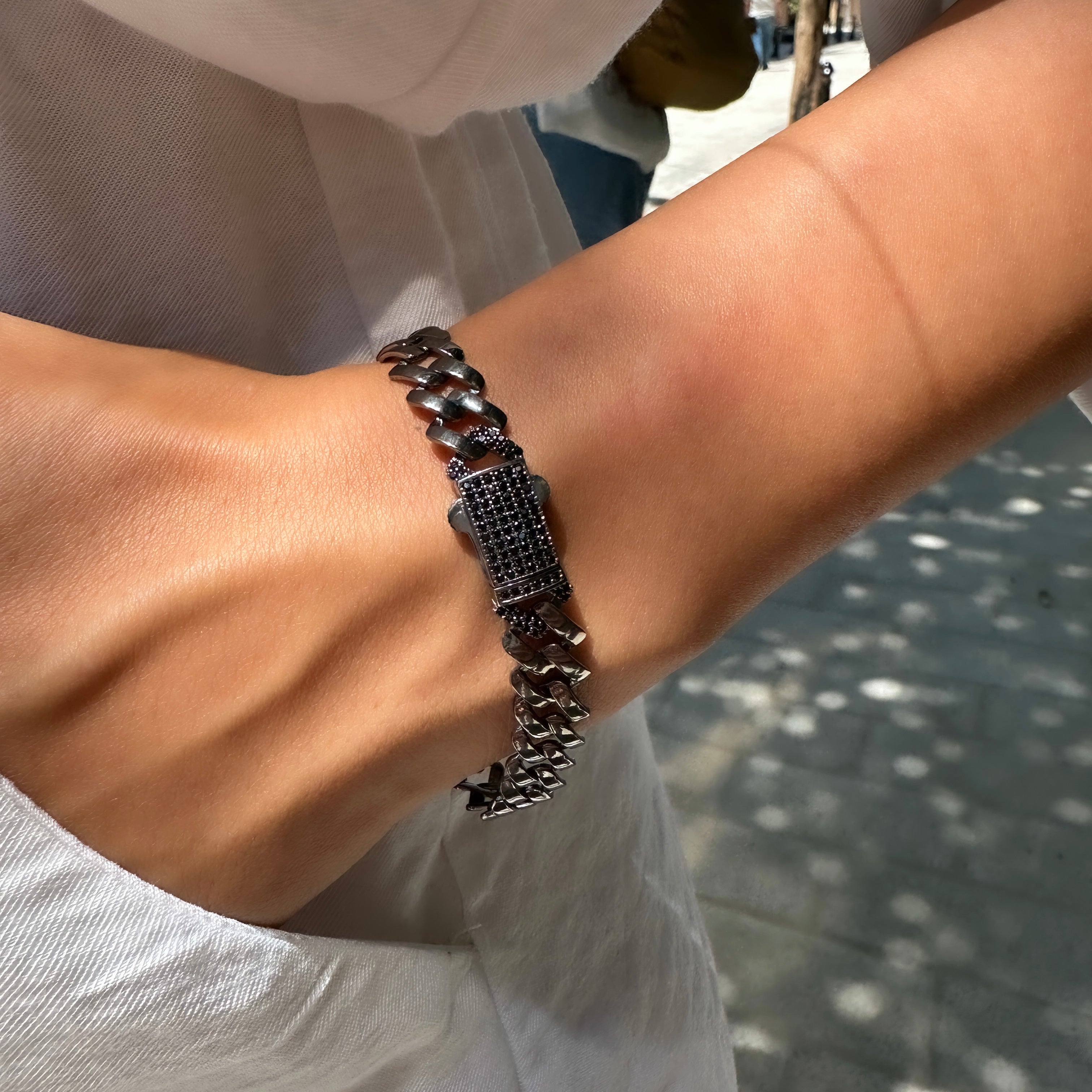 Siyah Rodaj Gurmet Bileklik