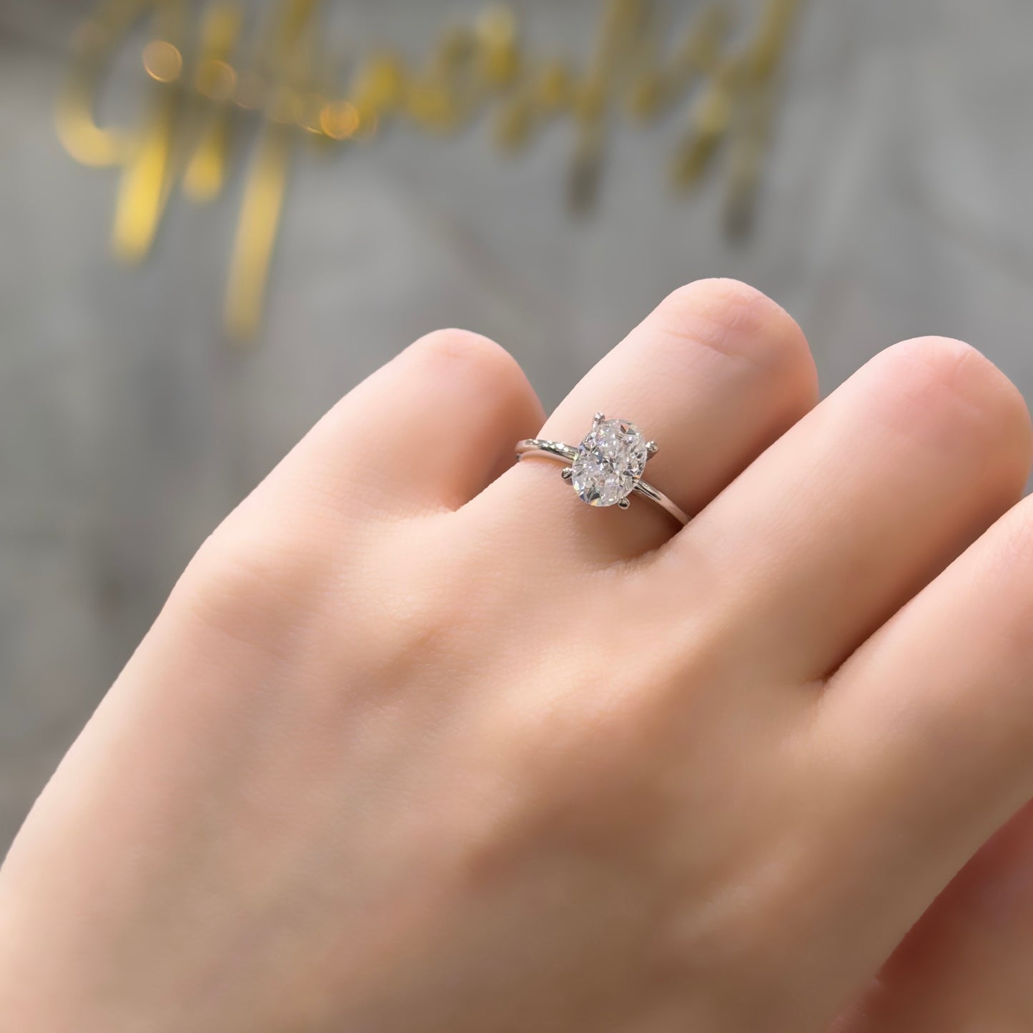 1.25 Karat Mozanit Oval Yüzük