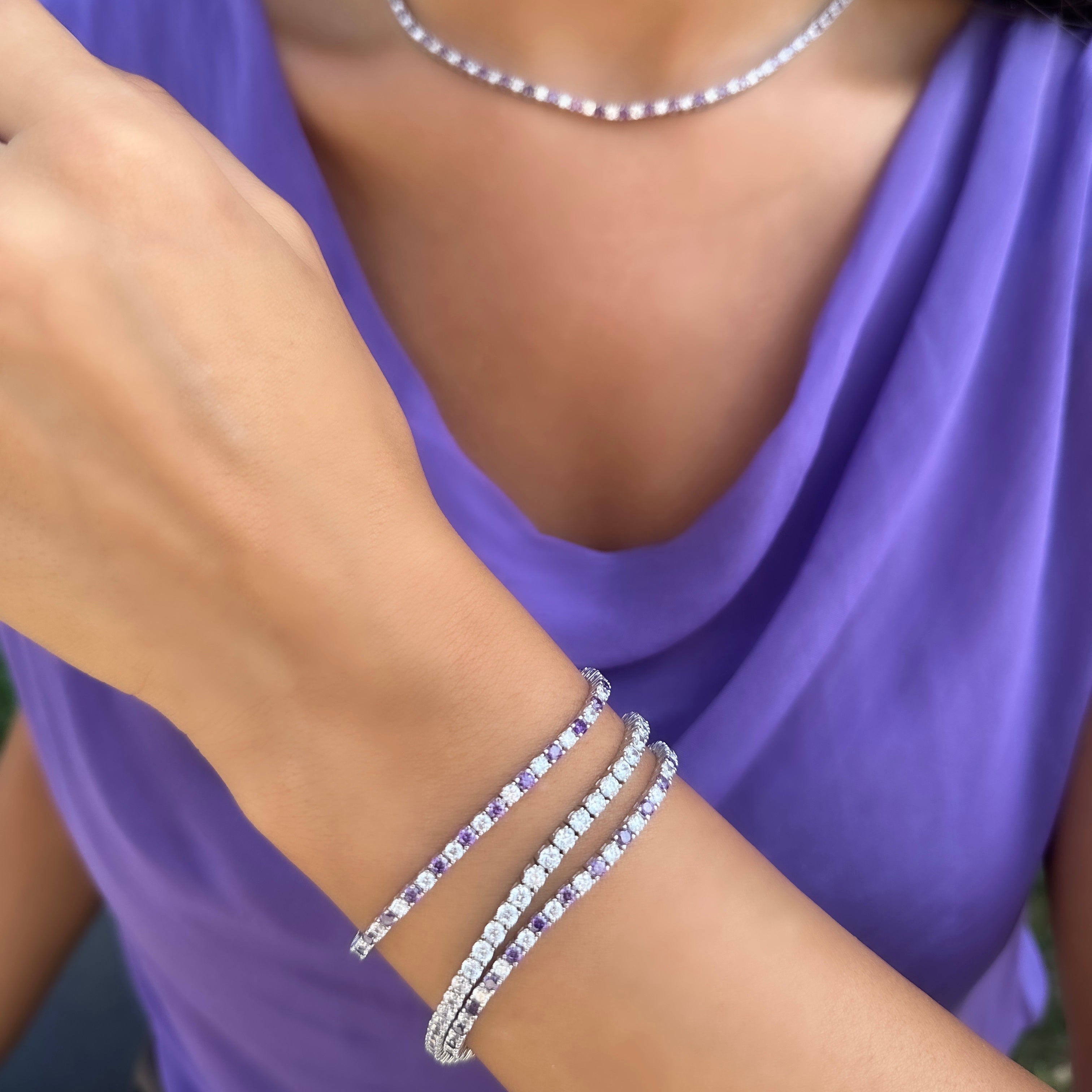 İki buçuk mm Mor Taşlı Suyolu Bileklik