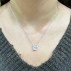 Üç Karat Mozanit Oval Kolye