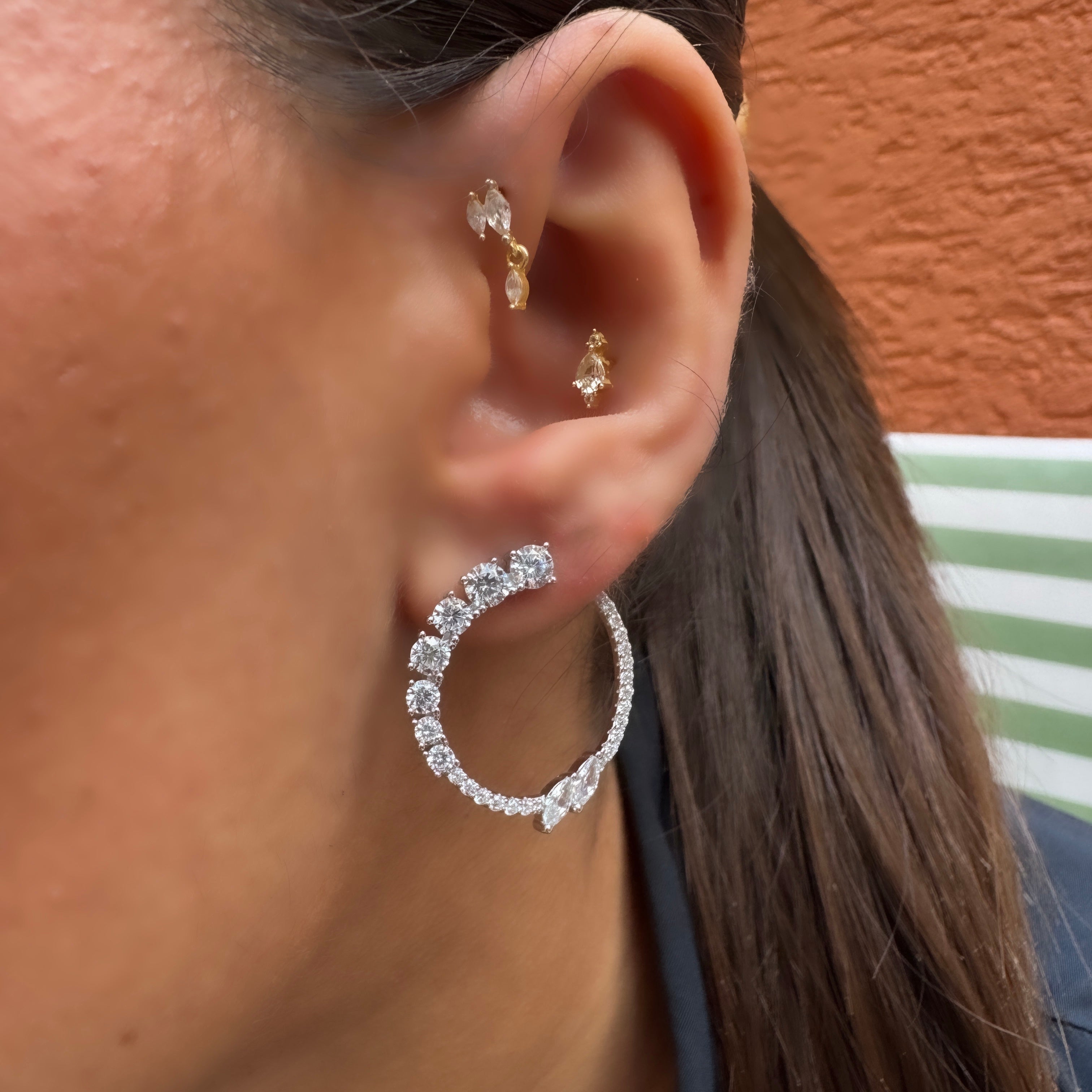 Tasarım Taşlı Küpe