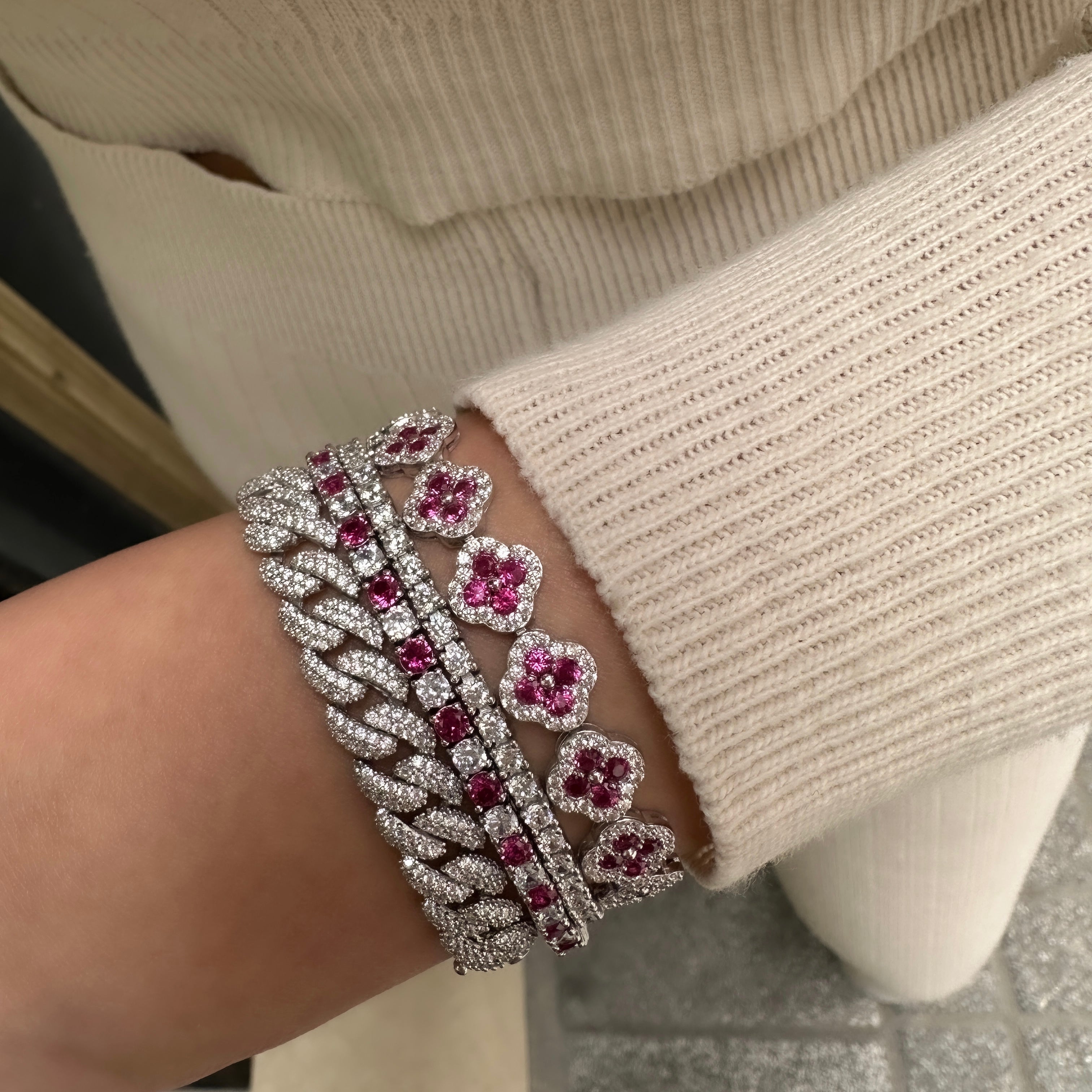 Fuşya Yonca Taşlı Bileklik