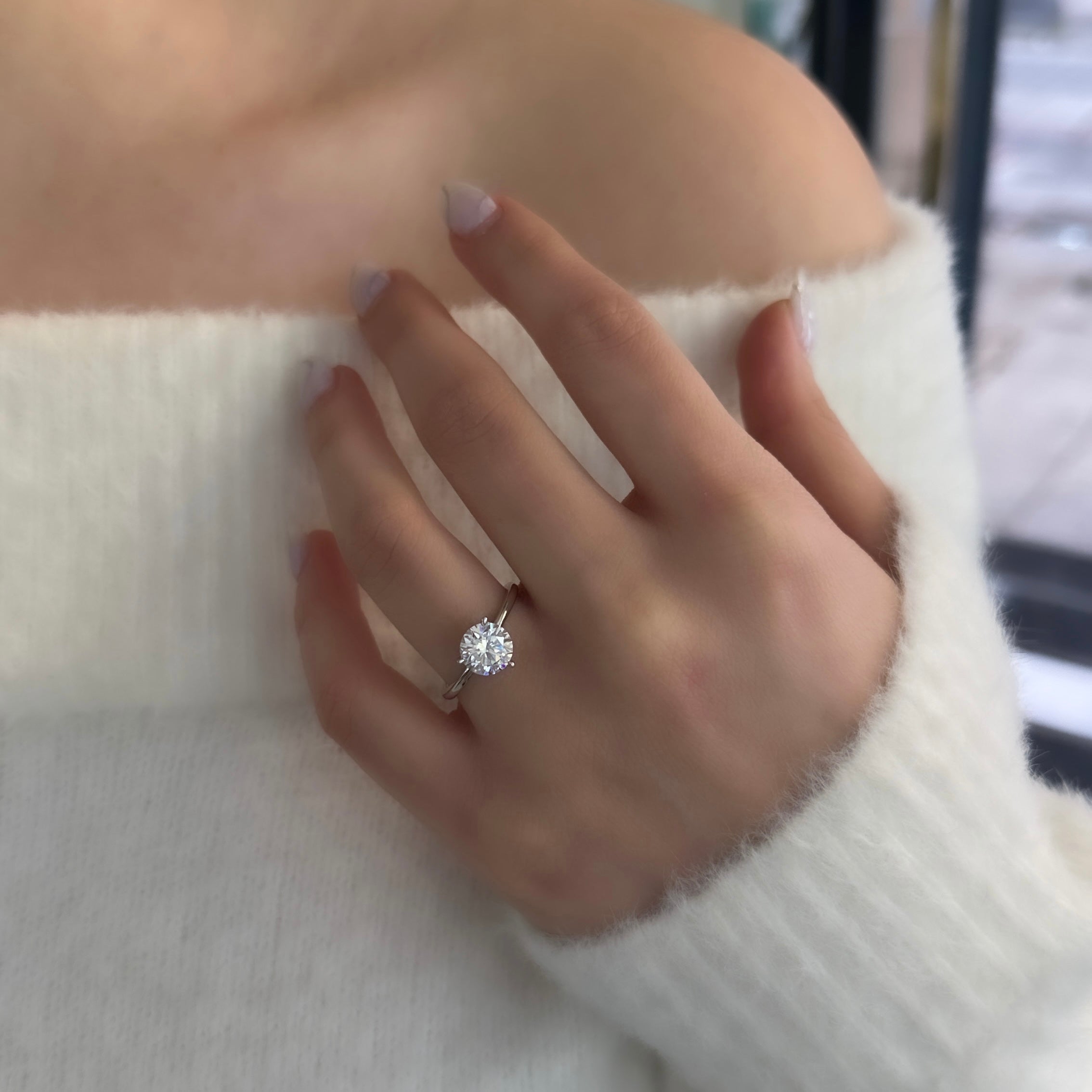 Üç Tırnaklı G-Color Tektaş Yüzük