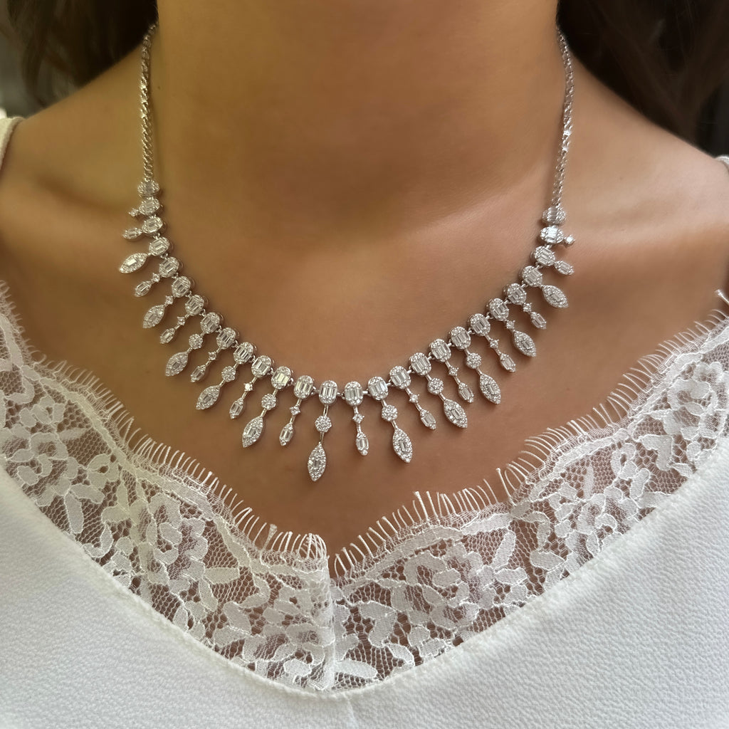 Damla Sallantılı Markiz Taşlı Gece Seti