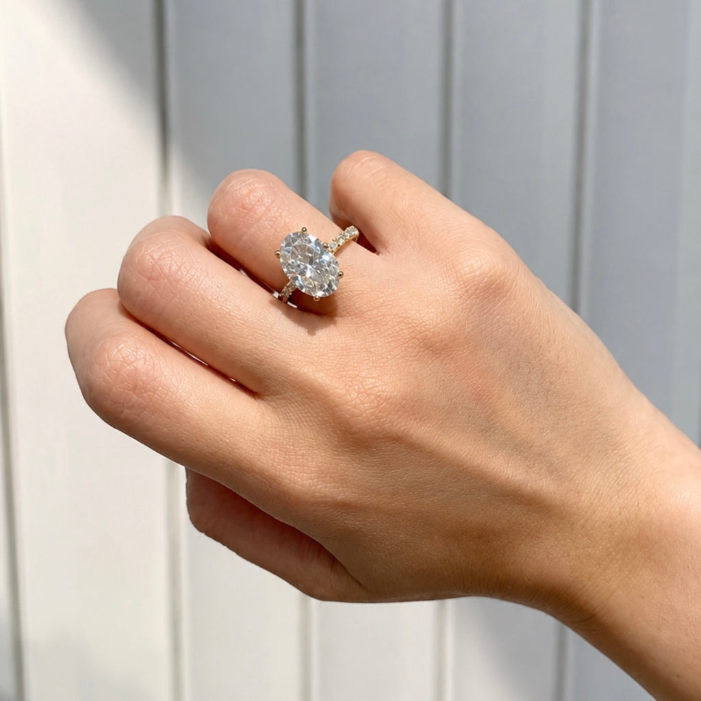 14K Üç Buçuk Mozanit Uzun Oval Tektaş Yüzük