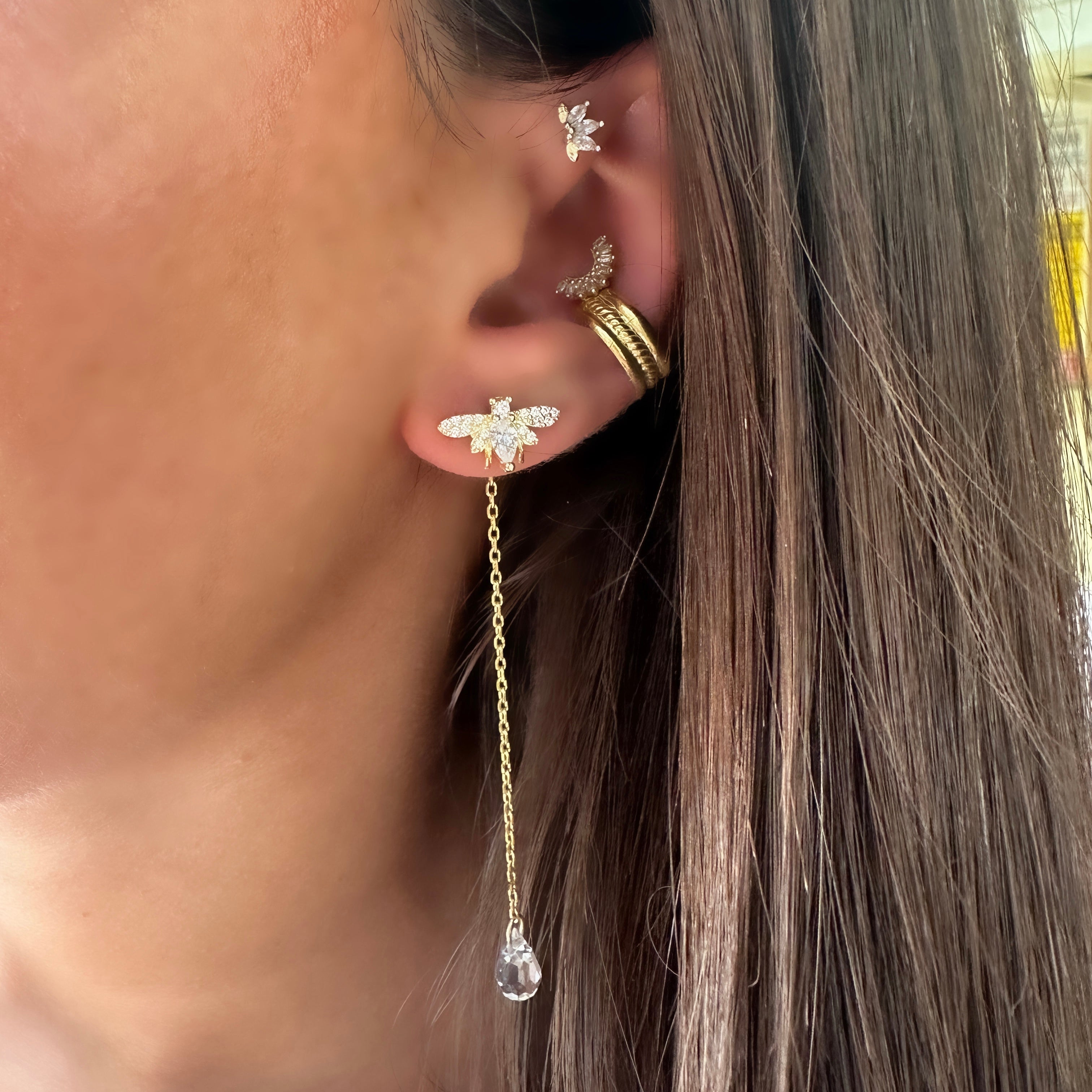 Bee Design Sallantılı Taşlı Küpe