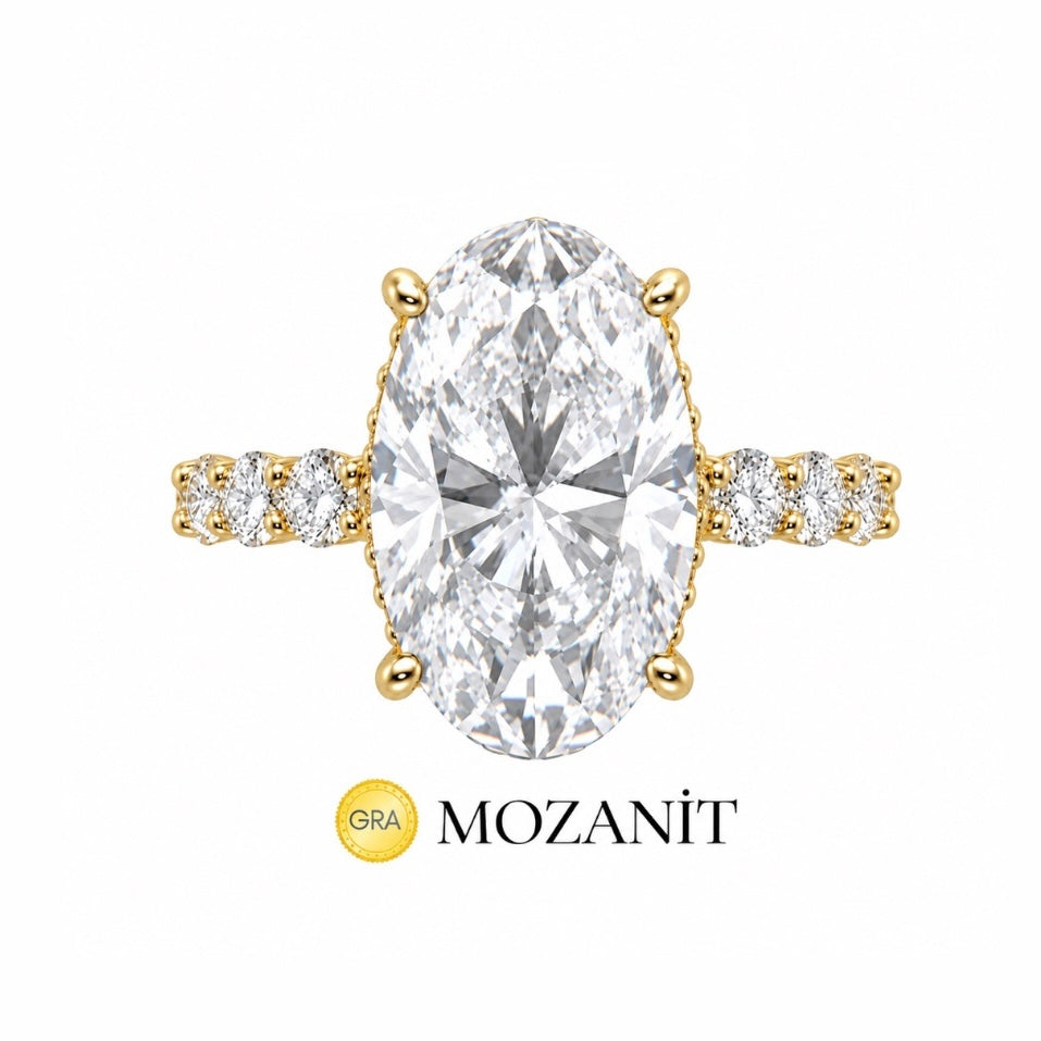 Altı Karat Taçlı Mozanit Uzun Oval Tektaş Yüzük