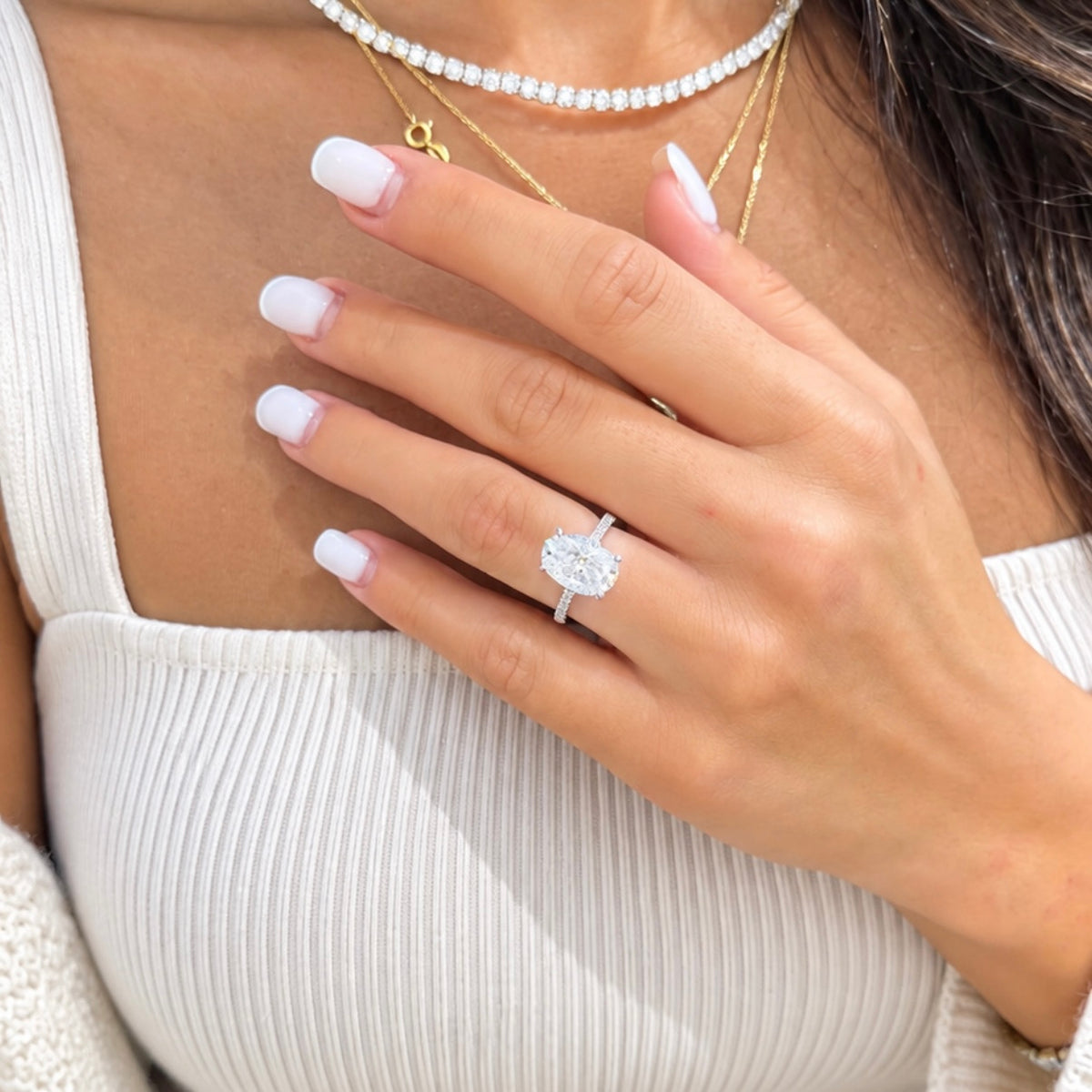 14K Üç Buçuk Karat Mozanit Uzun Oval Tektaş Yüzük