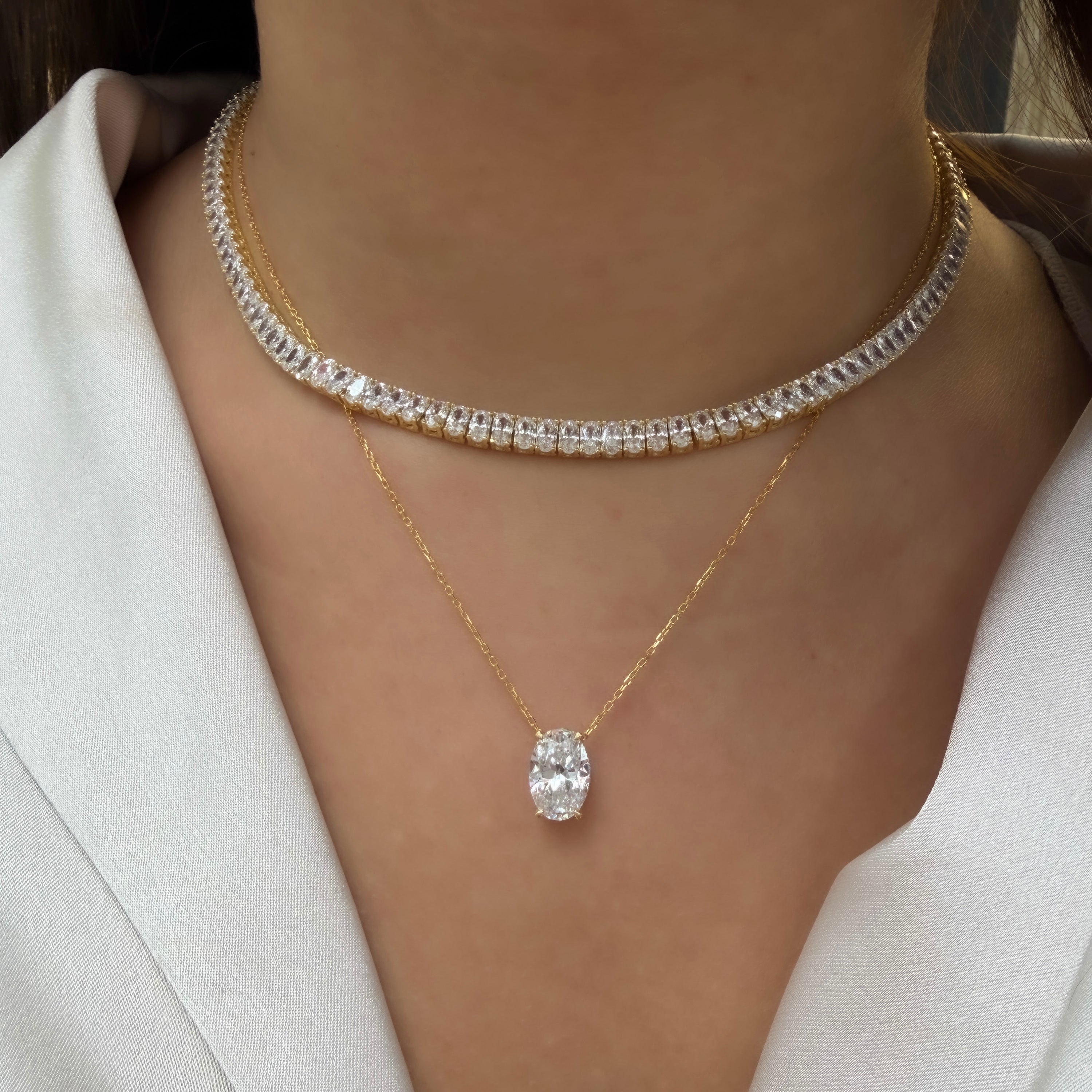 Taşlı Montür D-Color Oval Kolye