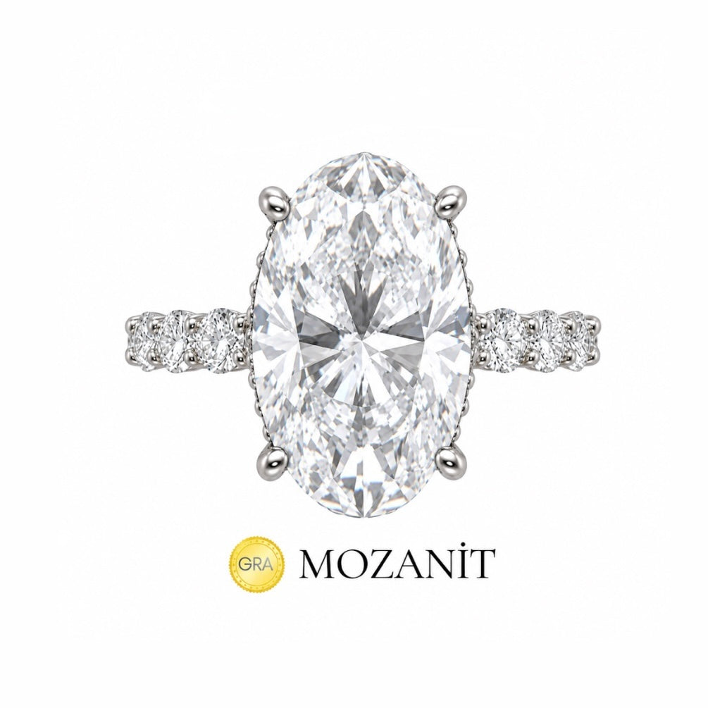 Altı Karat Taçlı Mozanit Uzun Oval Tektaş Yüzük