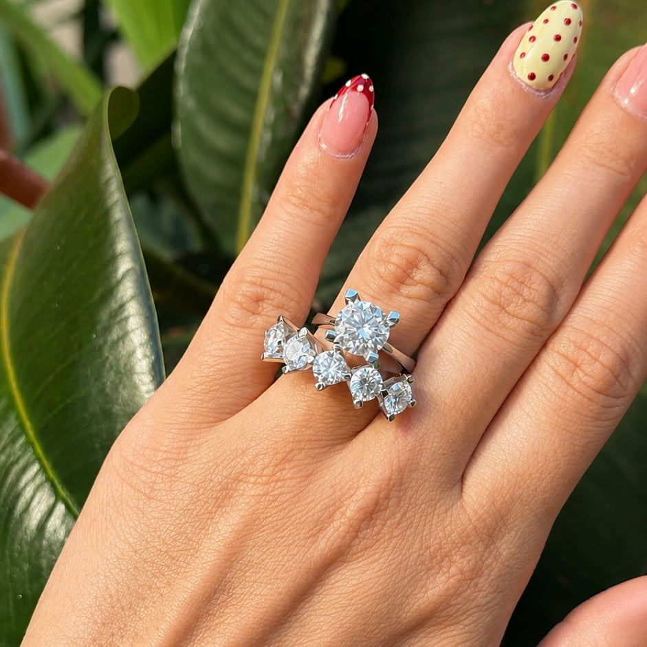 14K Dreikaräter Moissanit Solitärring