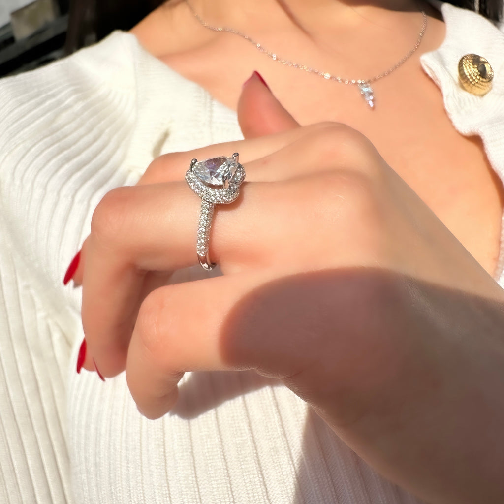 G-Color Kalp Yanı Taşlı Yüzük