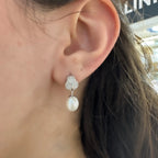 Taşlı Yaprak Desenli İnci Küpe