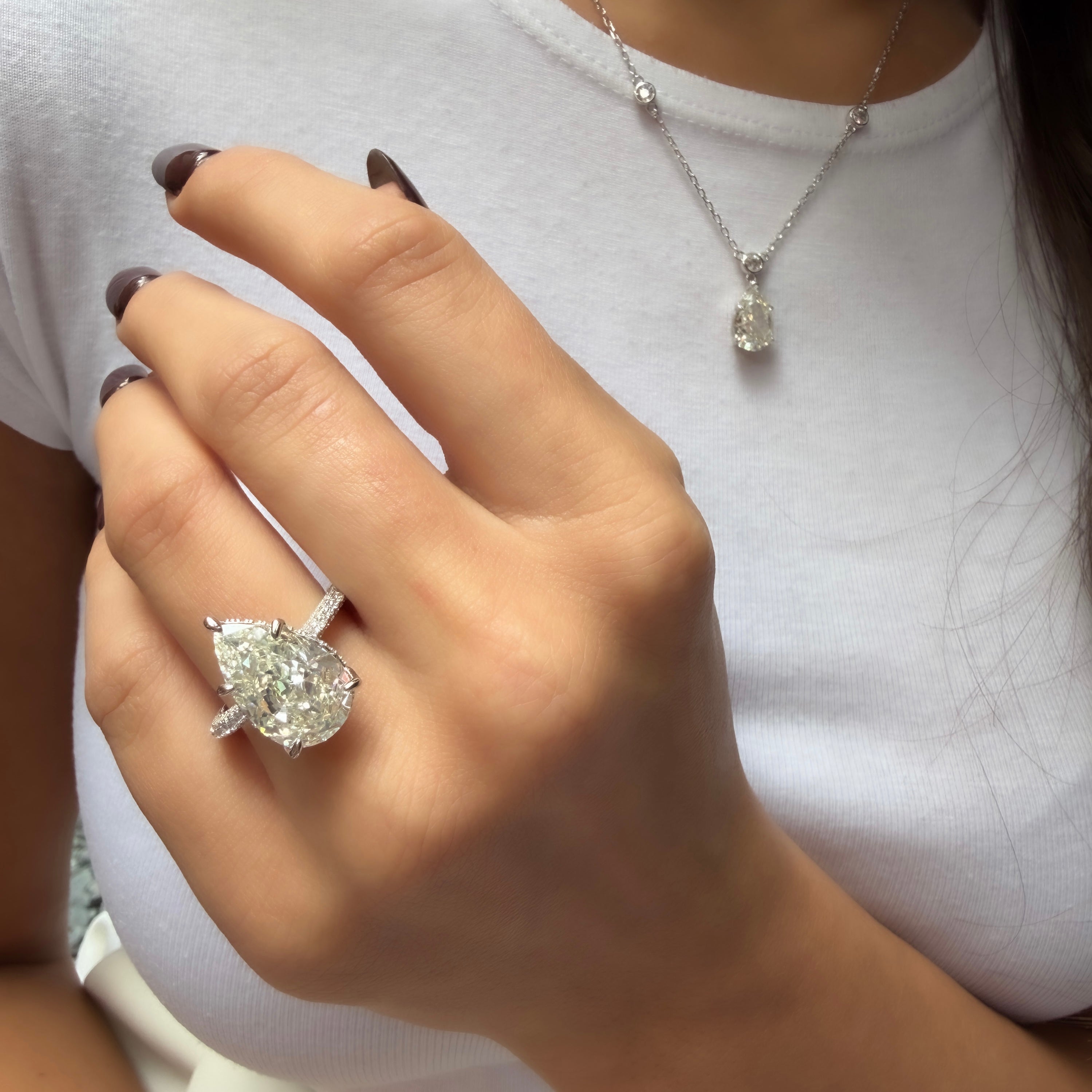 Kolu Taşlı Damla G-Color Yüzük