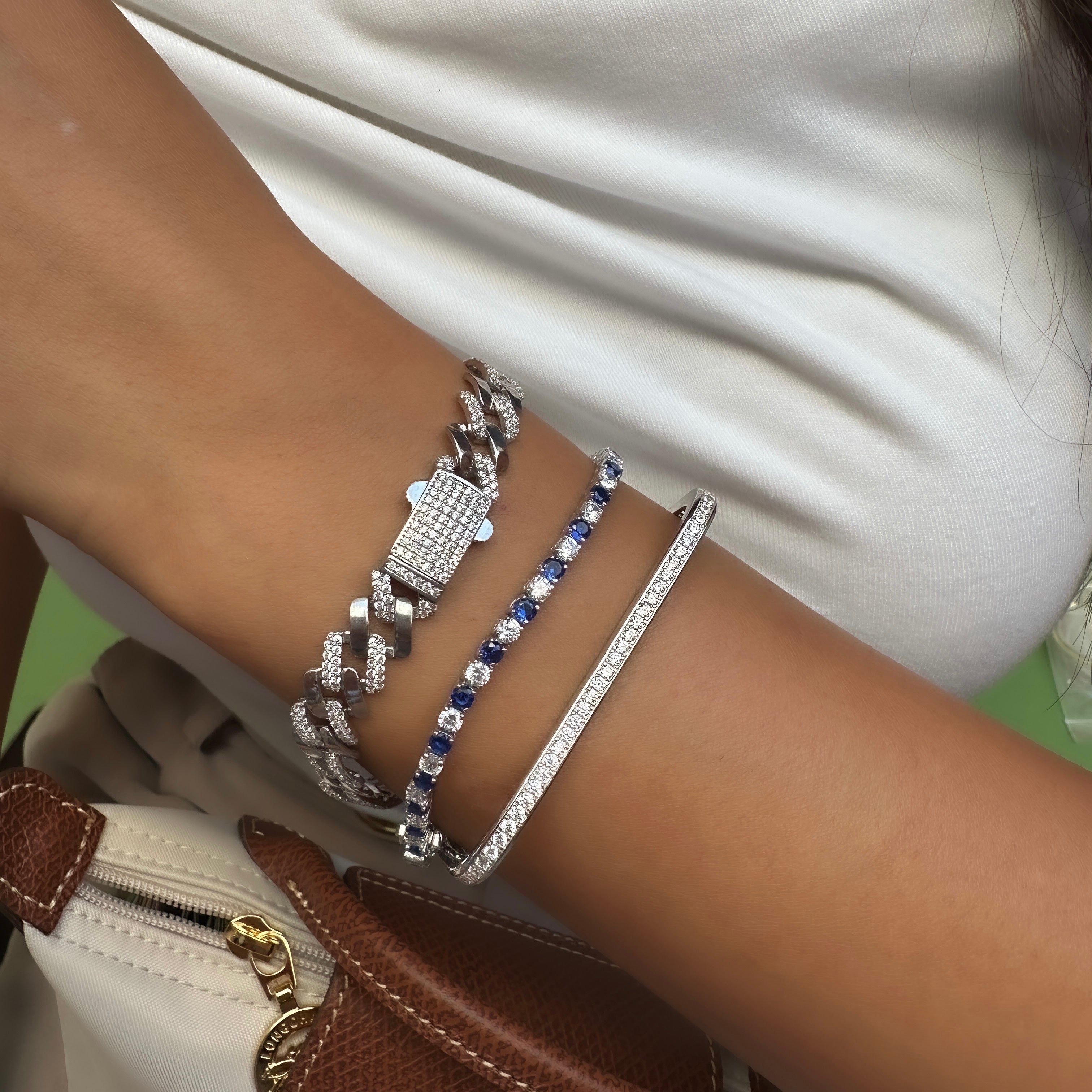 Üç Mm Lacivert Taşlı Suyolu Bileklik