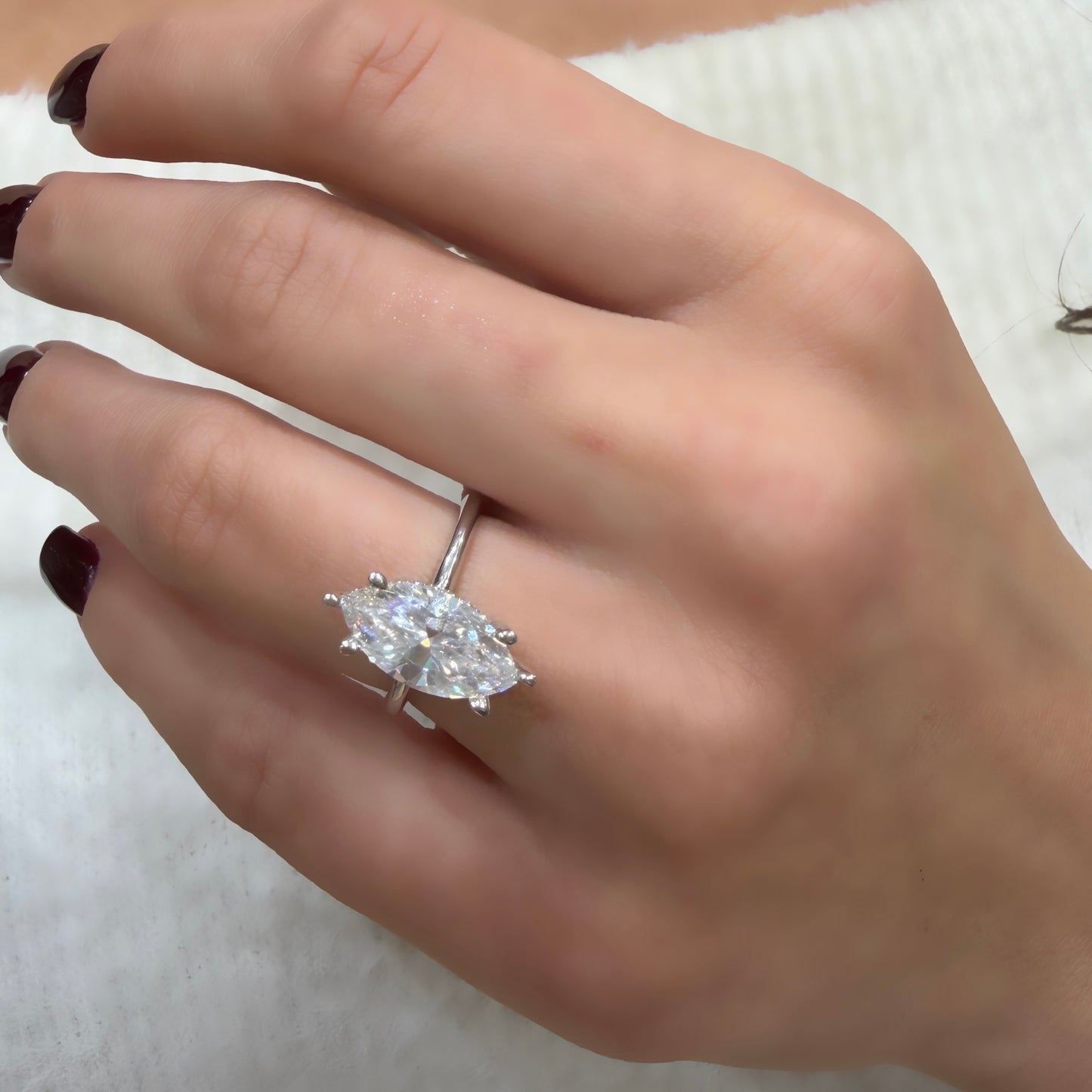 Taşlı Montür Uzun Markiz Mozanit Tektaş Yüzük