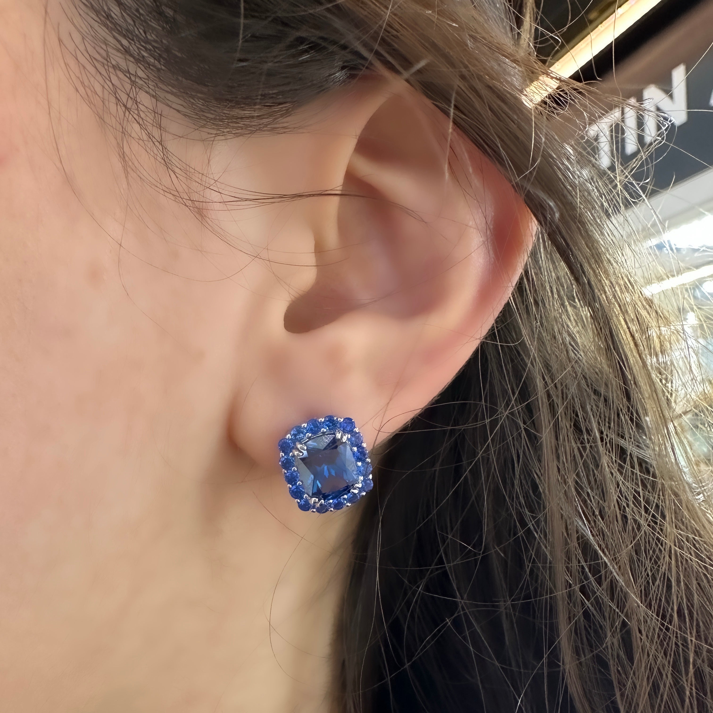 Lacivert Detaylı Yeşil Küpe