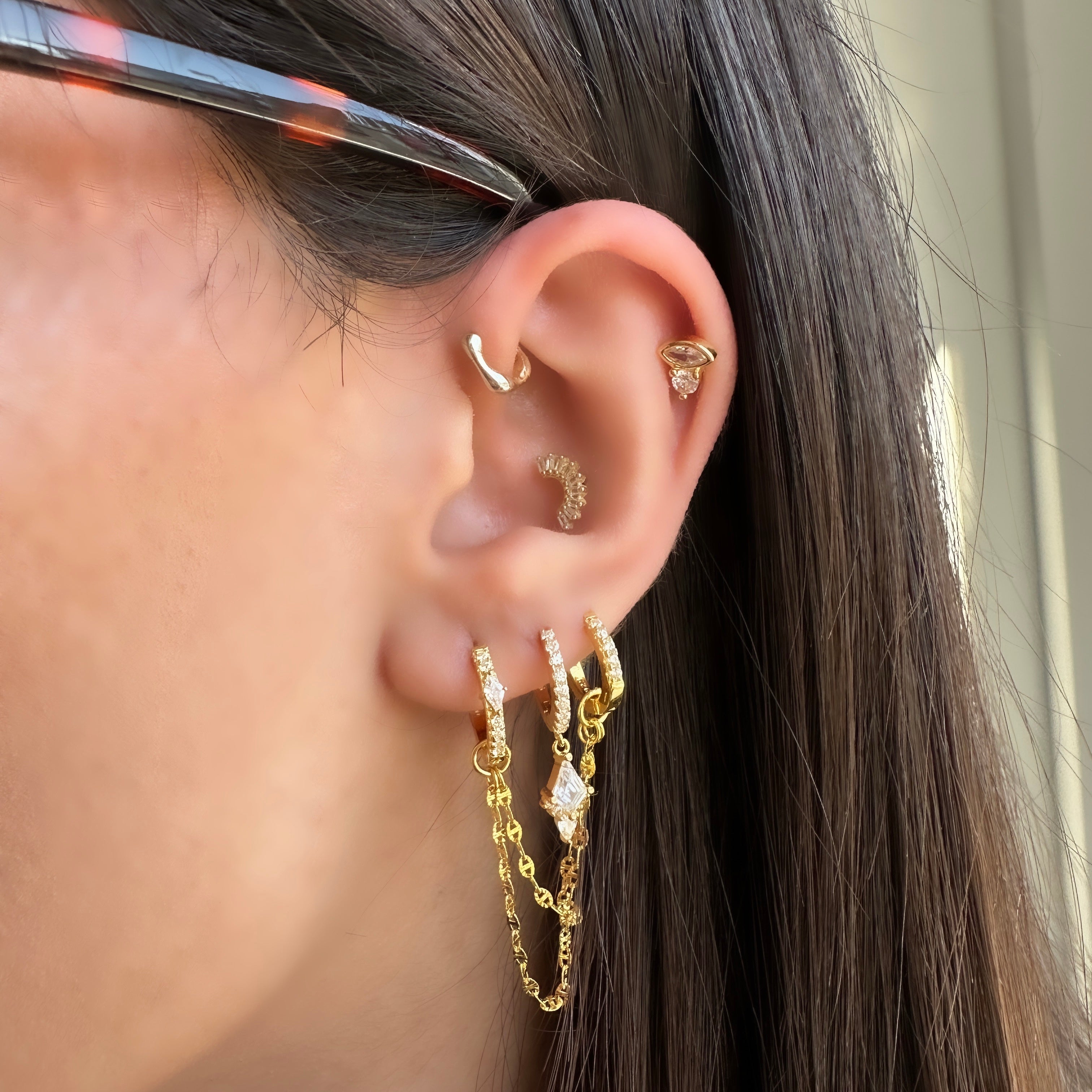 Taşlı Twin Chain Halka Küpe