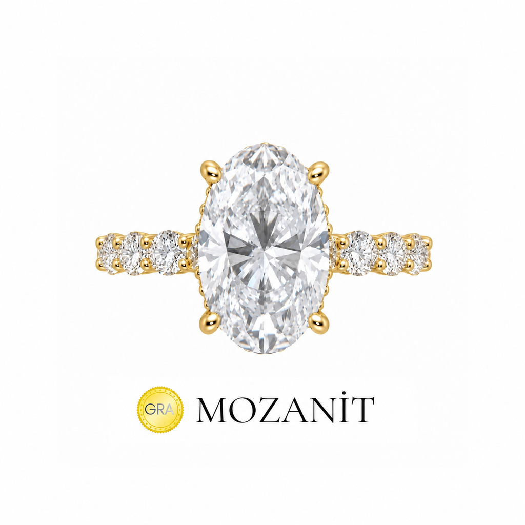 Altı Karat Taçlı Mozanit Uzun Oval Tektaş Yüzük