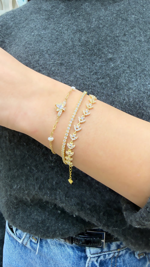 Leaf Detail Bracelet