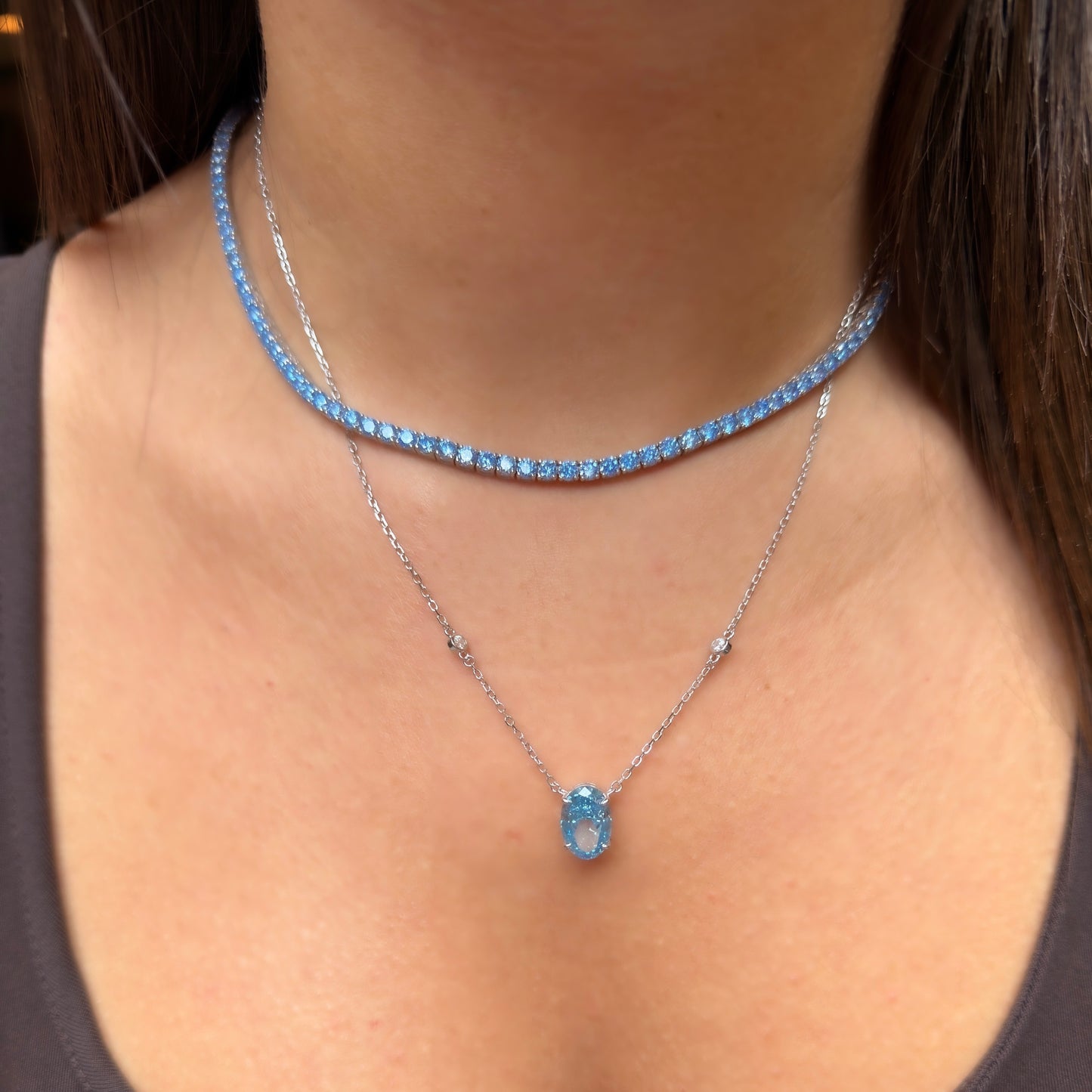 Mavi Ice Cut Taşlı Oval Kesim Kolye