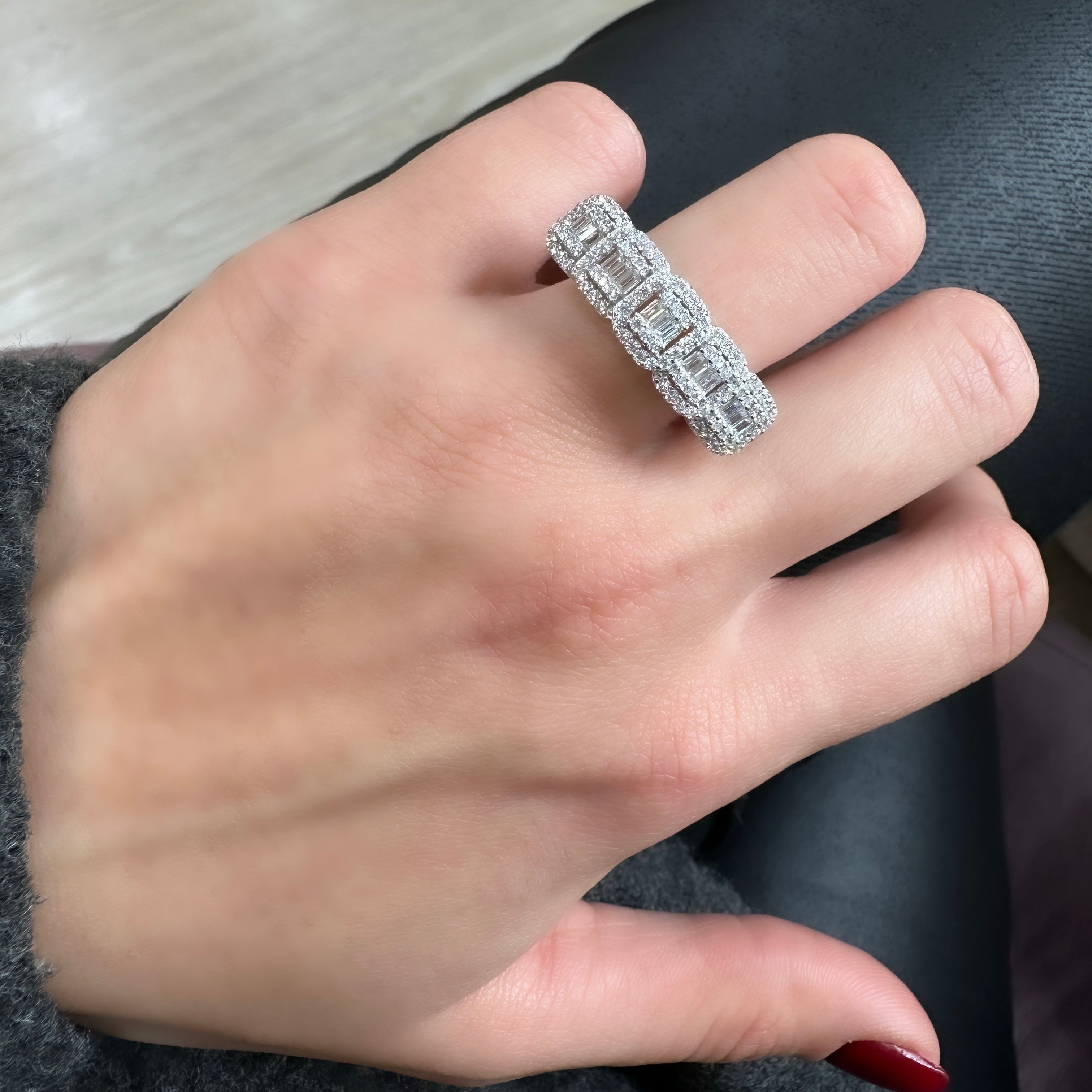 Baget Beştaş Yüzük