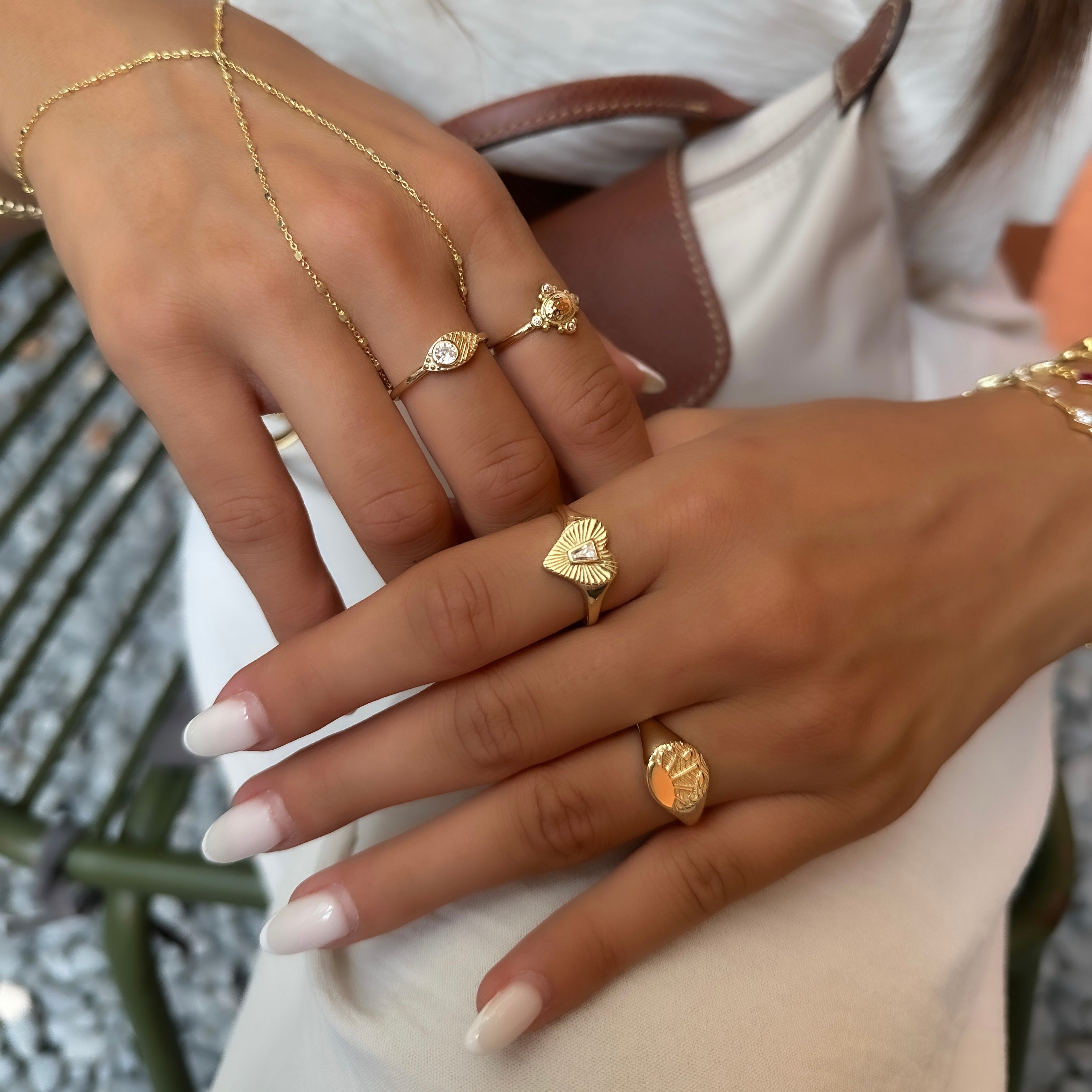 Baget Taş Detay Kalp Yüzük