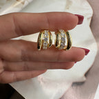 Bella Twist Taşlı Küpe